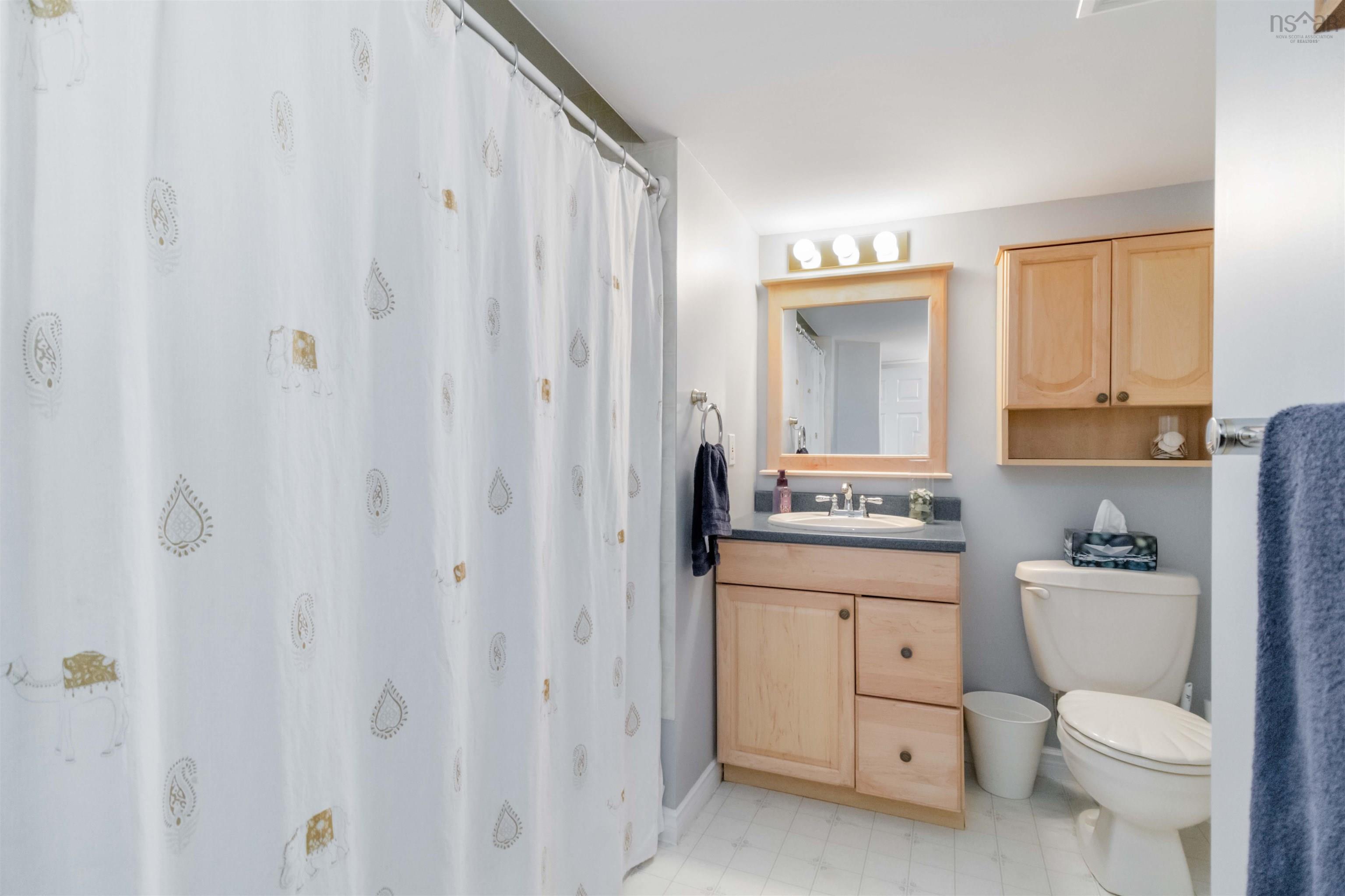 $569,900.00: 8 Garnett Street, Dartmouth