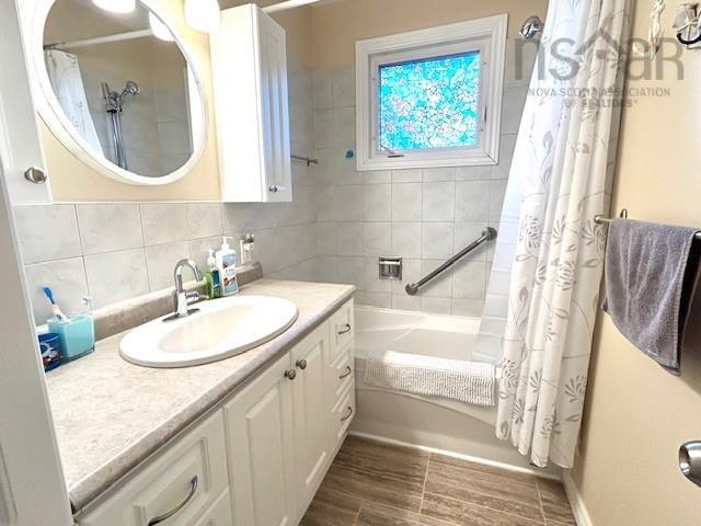 $329,900.00: 82 Laurie Street, Truro