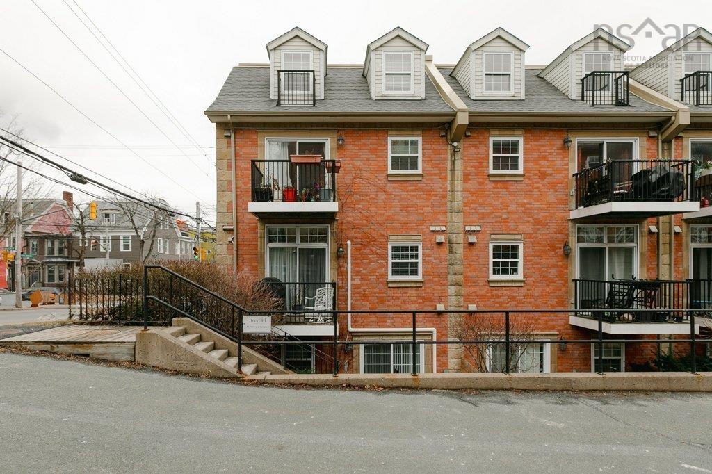 $574,900.00: 2172 Brunswick Street, Halifax