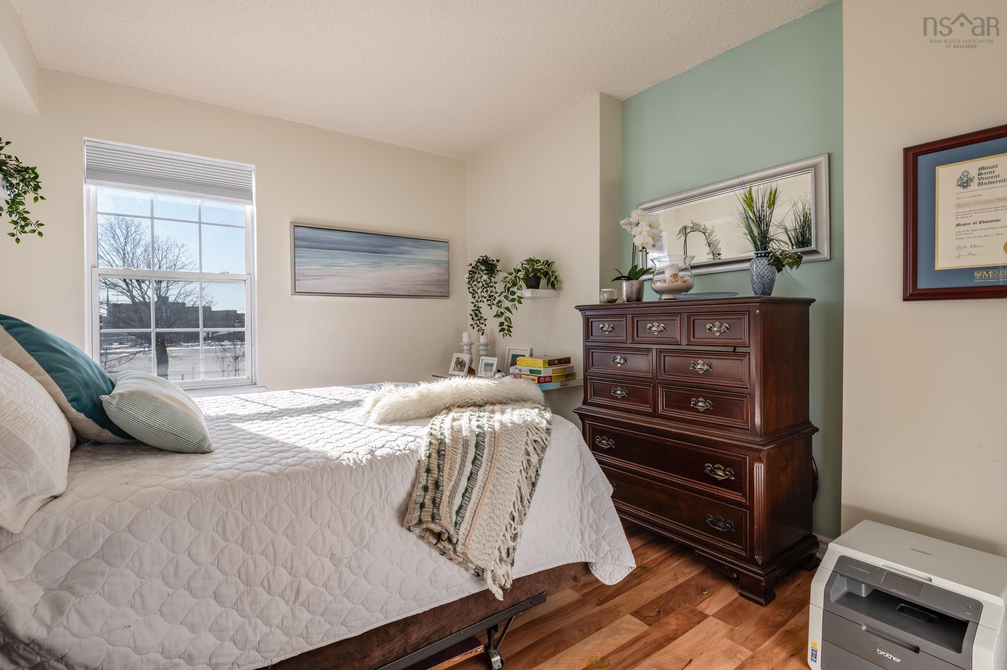$549,900.00: 201 5769 Cunard Street, Halifax Peninsula