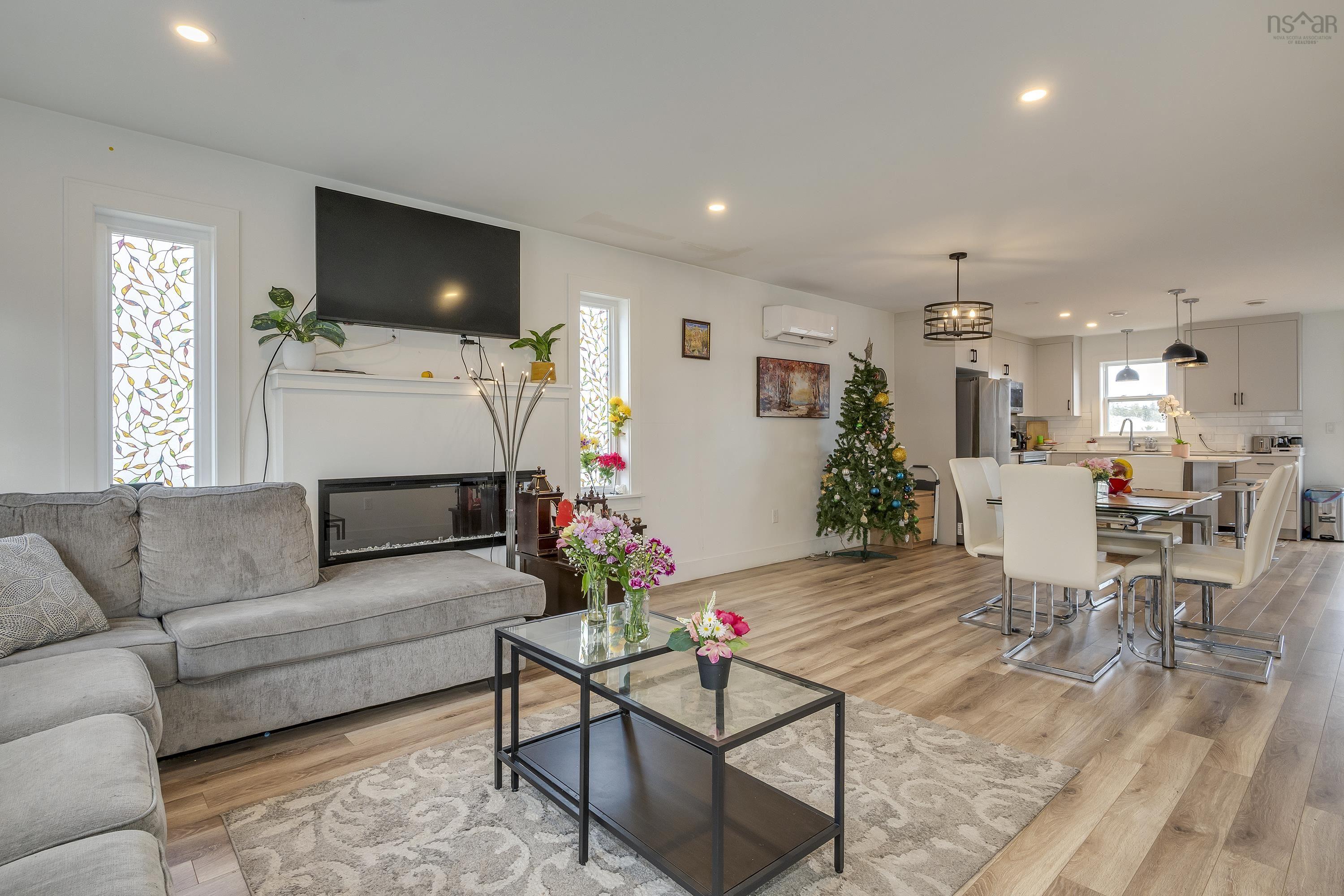$600,000.00: 590A Herring Cove Road, Halifax