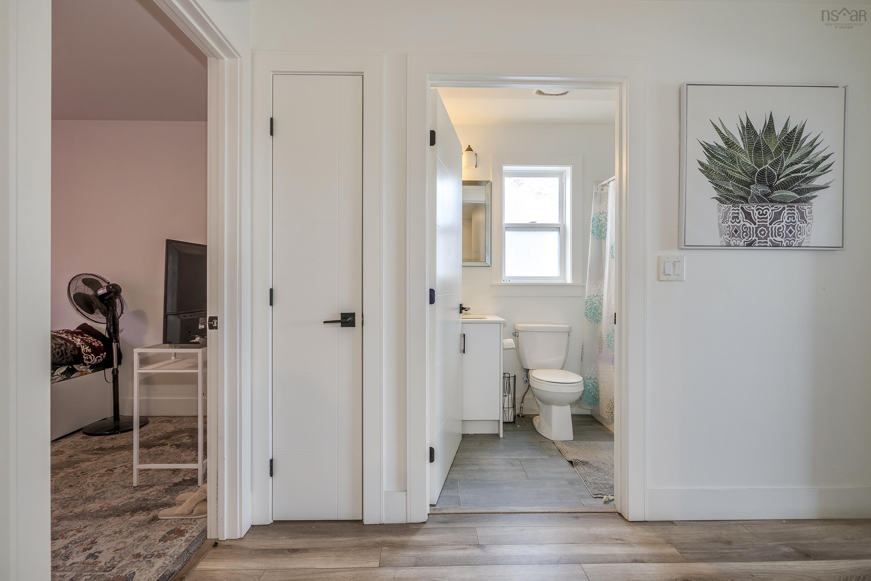 $600,000.00: 590A Herring Cove Road, Halifax