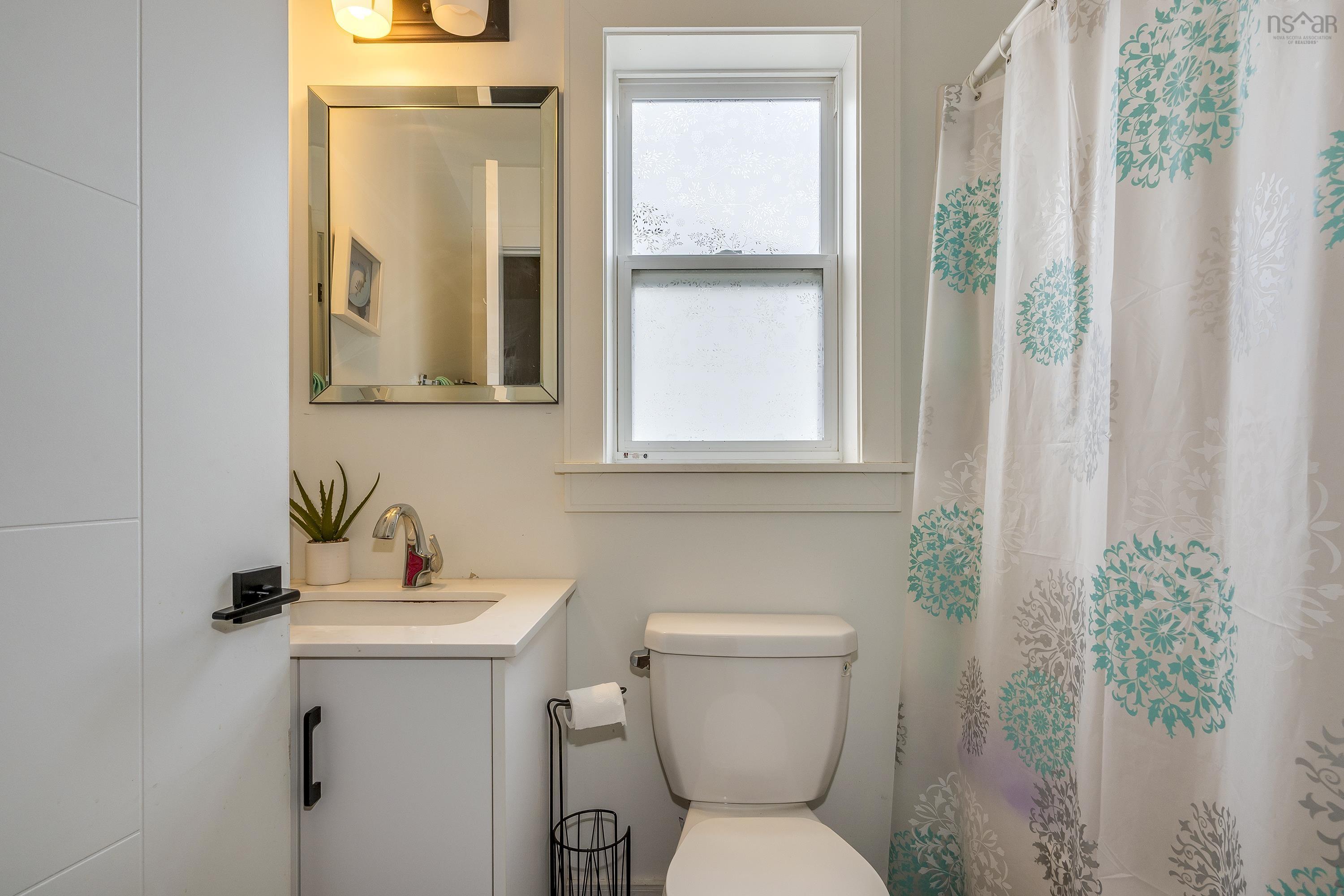 $600,000.00: 590A Herring Cove Road, Halifax