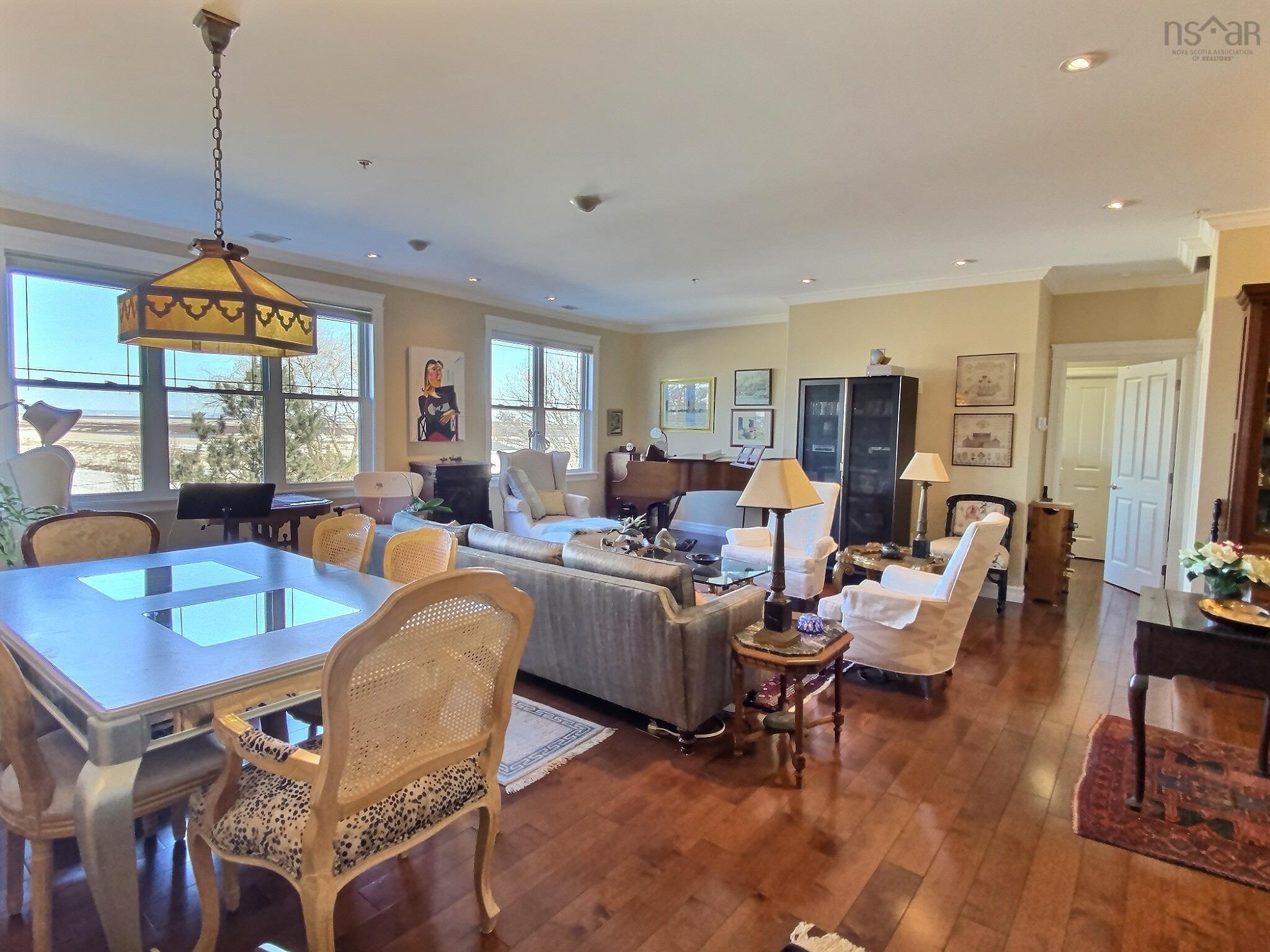 $565,000.00: 305 24 Harbourside Drive, Wolfville