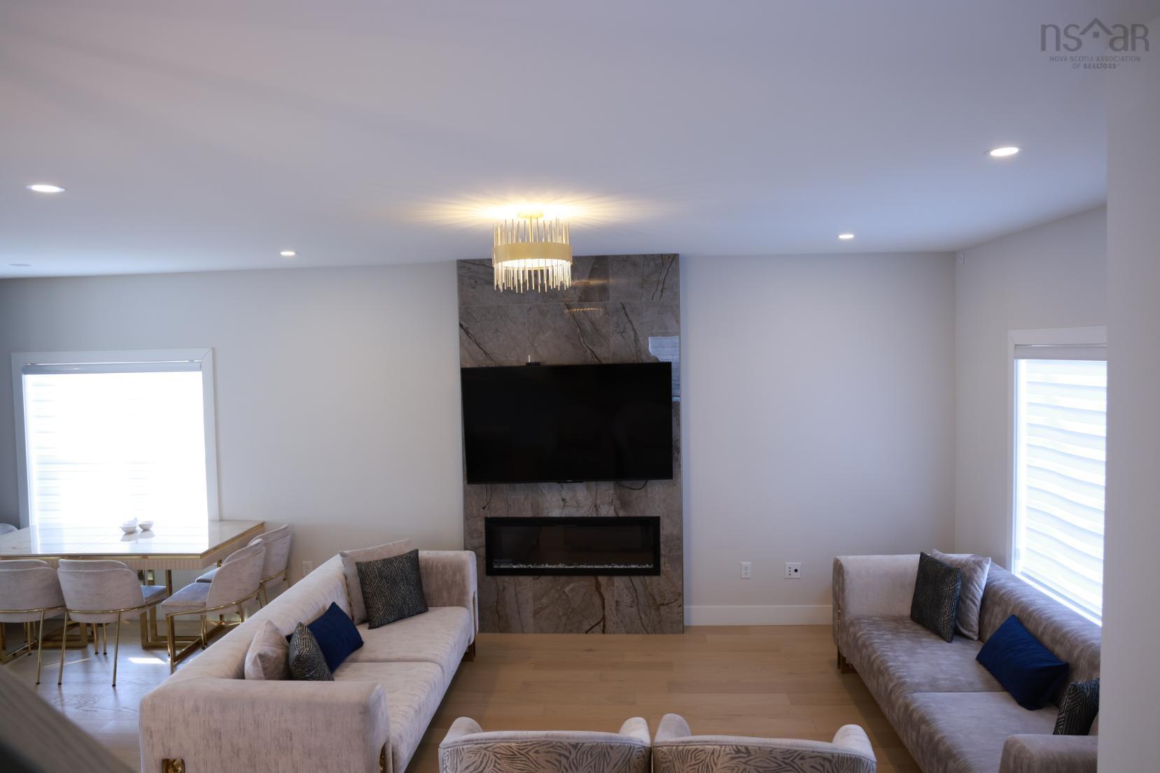 $737,900.00: 46 Chardonnay Court, Timberlea