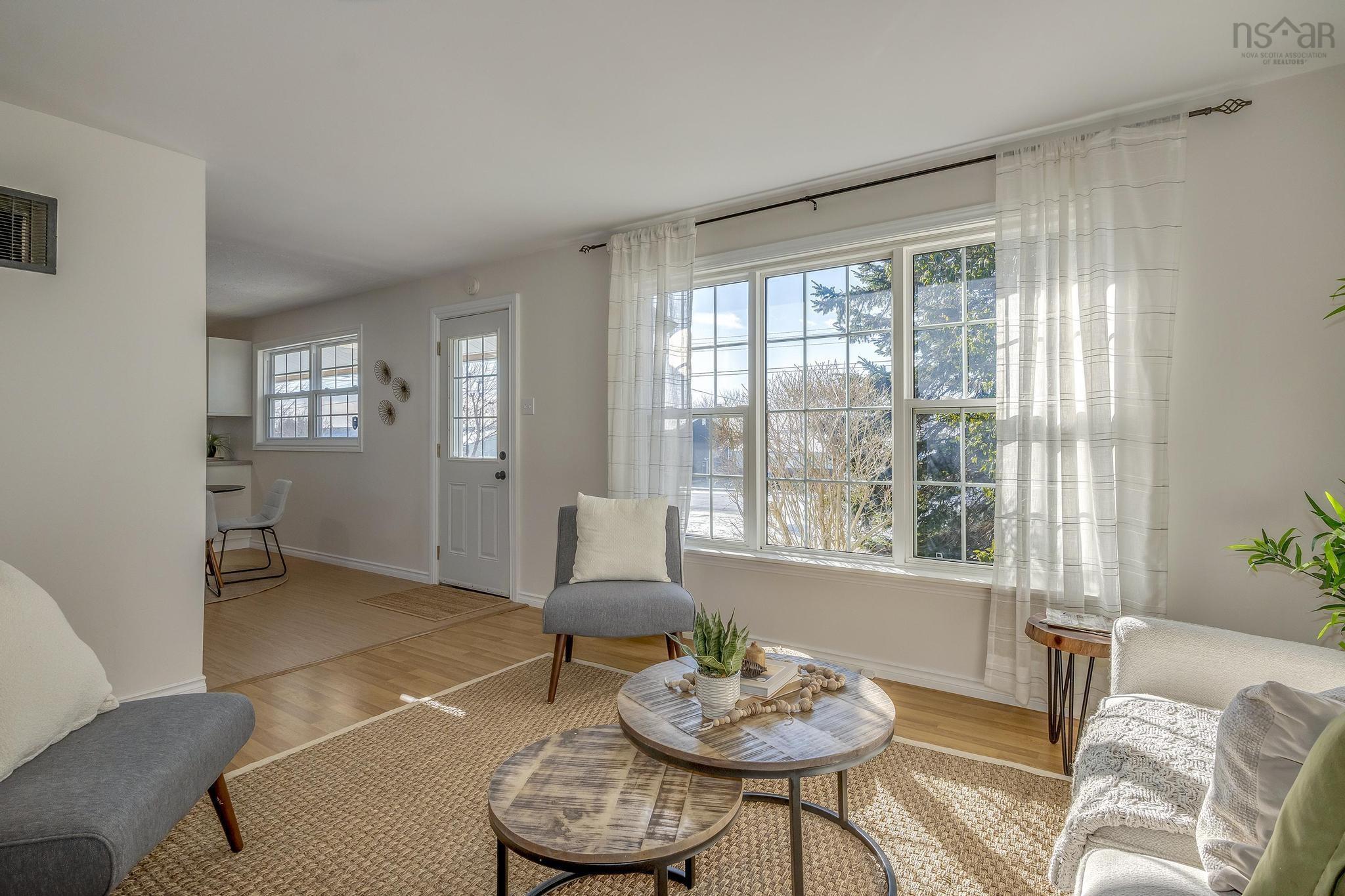 $449,900.00: 11 Inverary Drive, Dartmouth