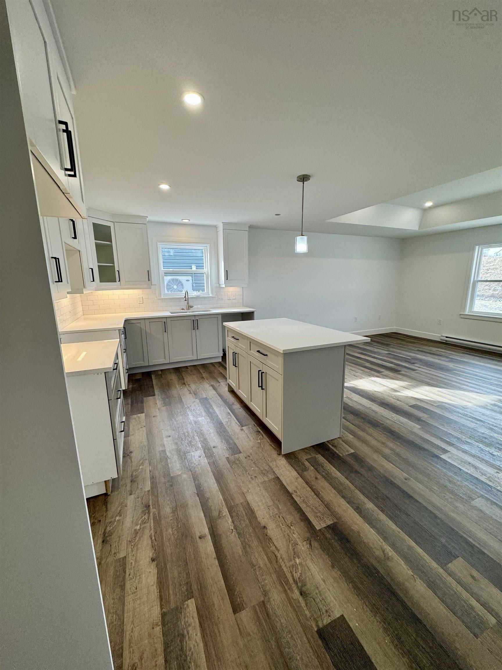 $565,000.00: 10 Elizabeth Avenue, Garlands Crossing
