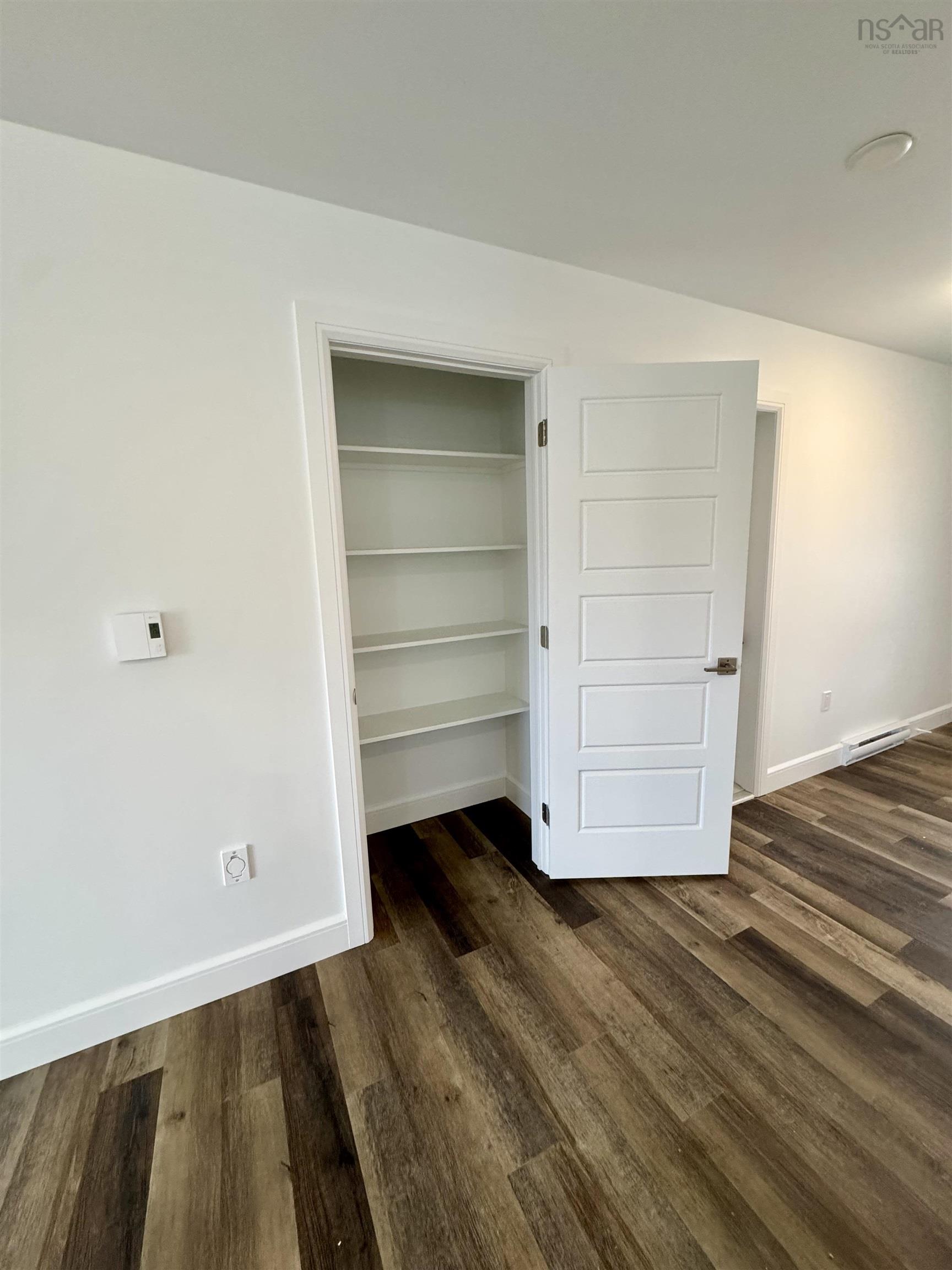 $565,000.00: 10 Elizabeth Avenue, Garlands Crossing