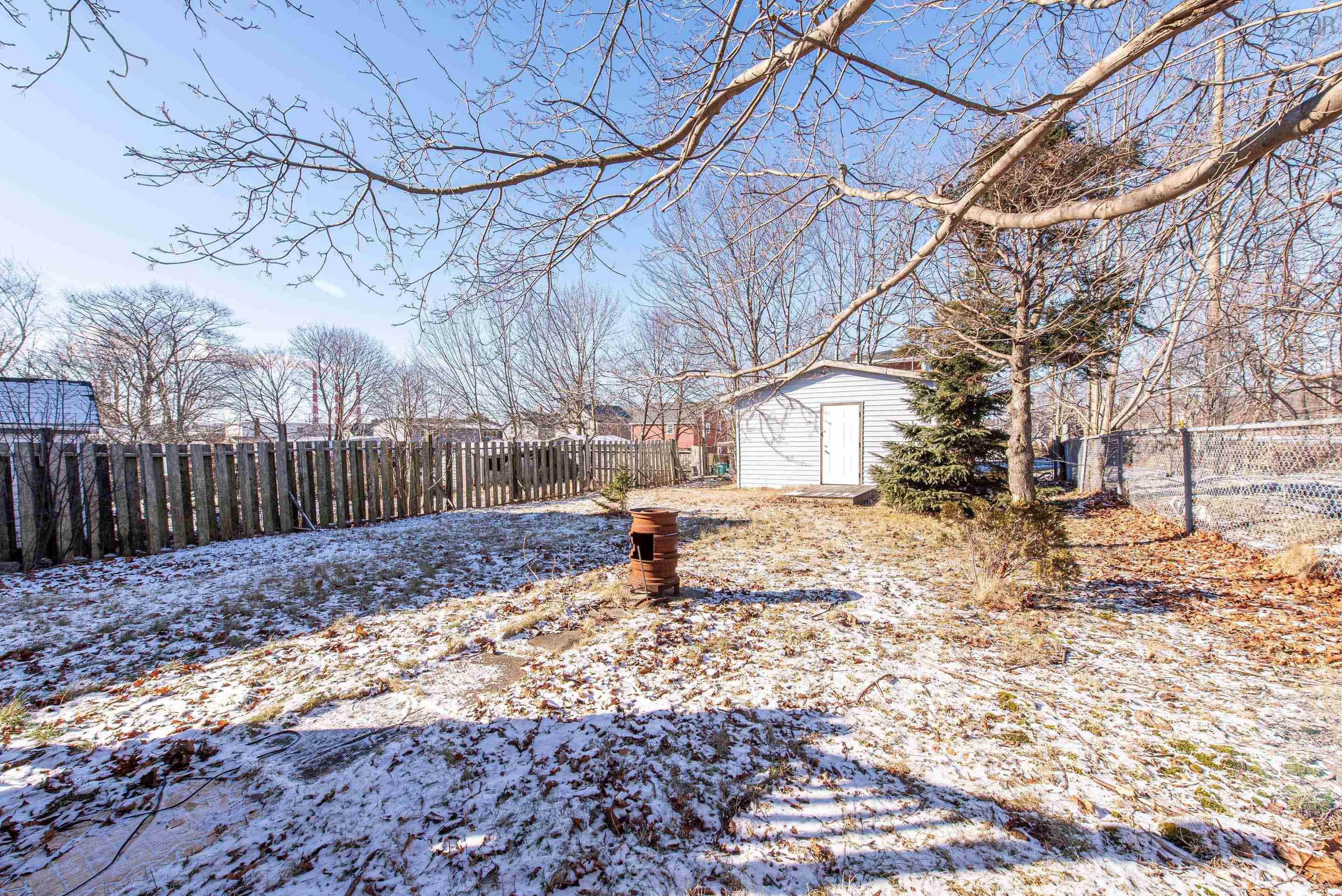 $299,900.00: 91 Albro Lake Road, Dartmouth