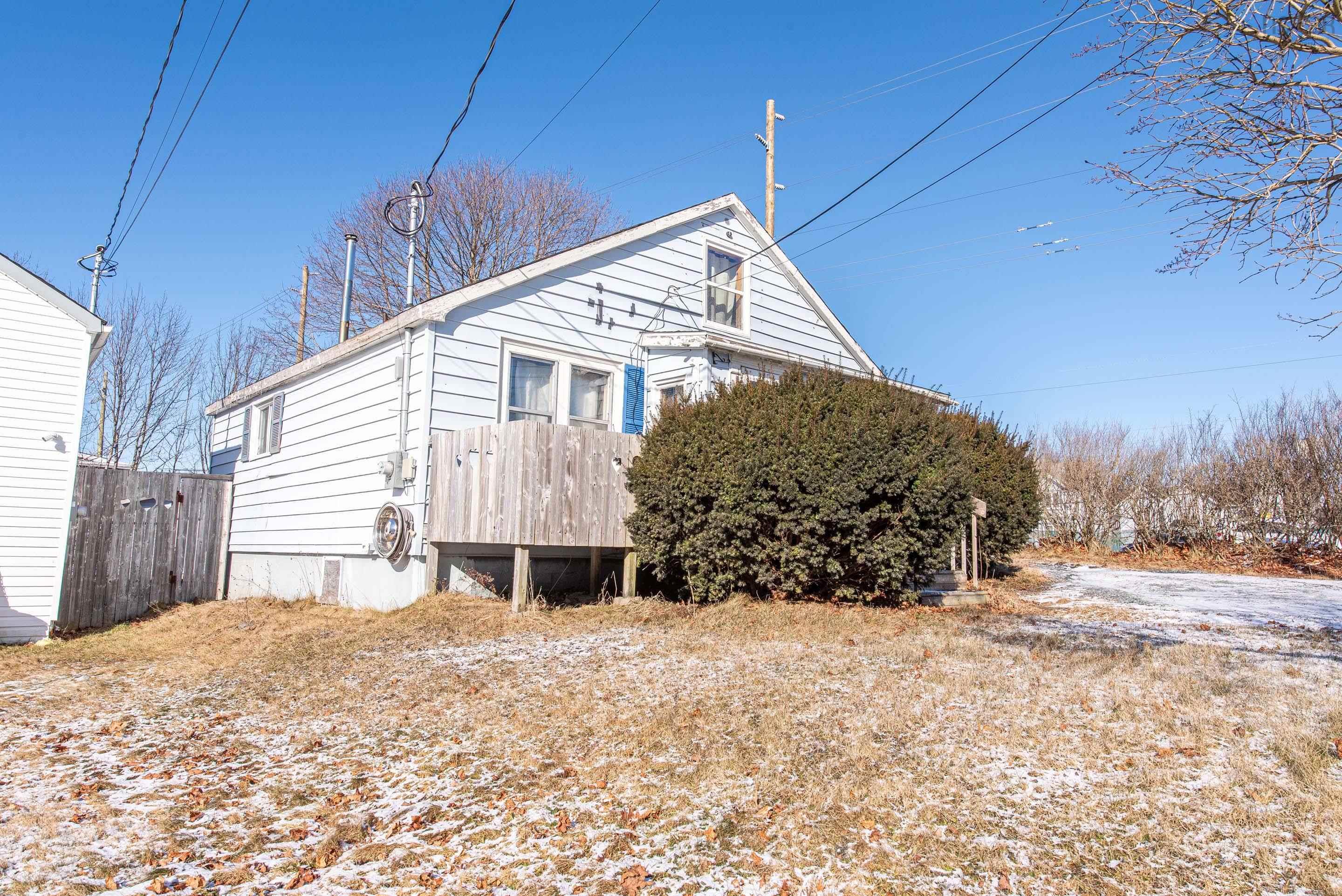 $299,900.00: 91 Albro Lake Road, Dartmouth