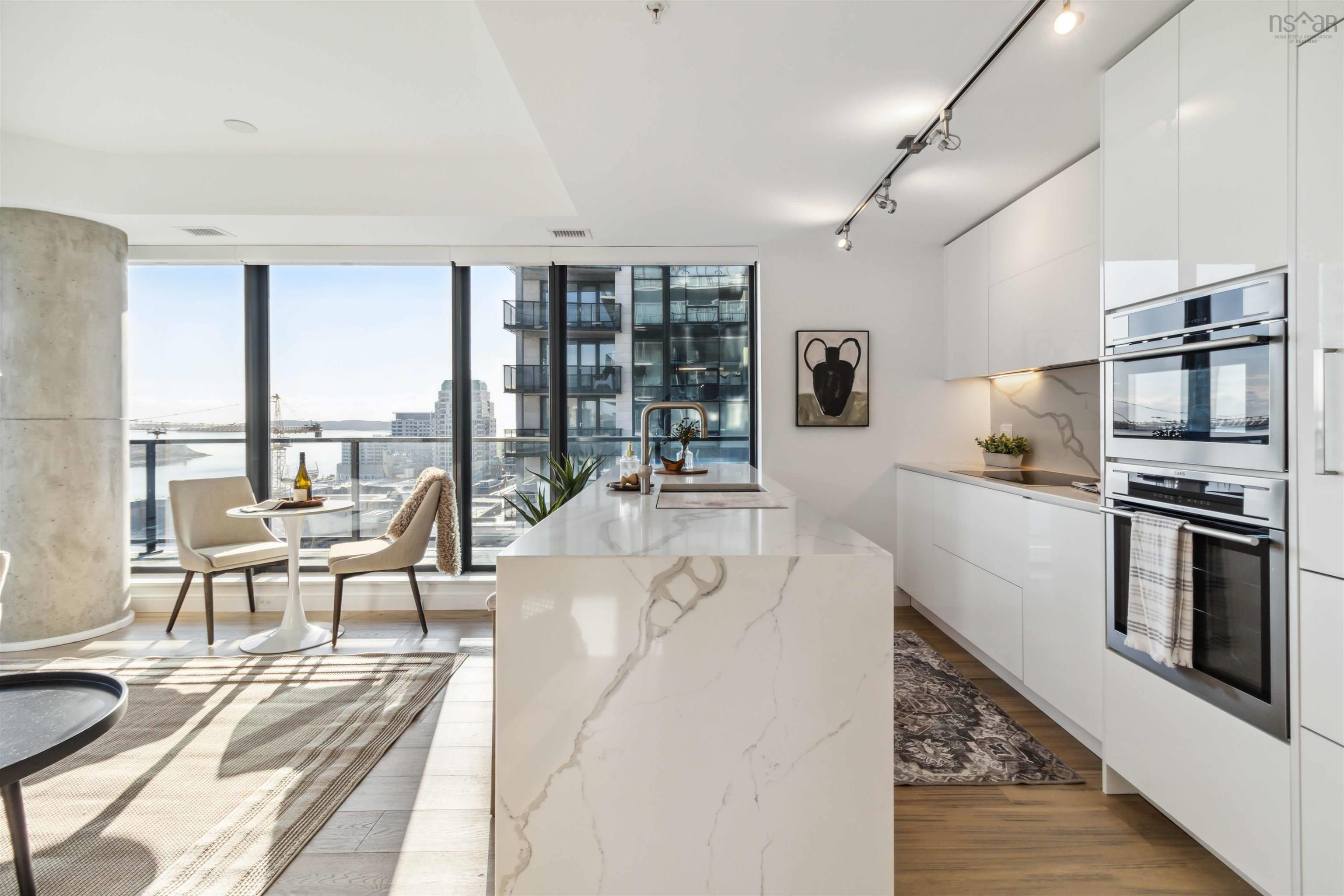 $824,900.00: 1208 1650 Granville Street, Halifax