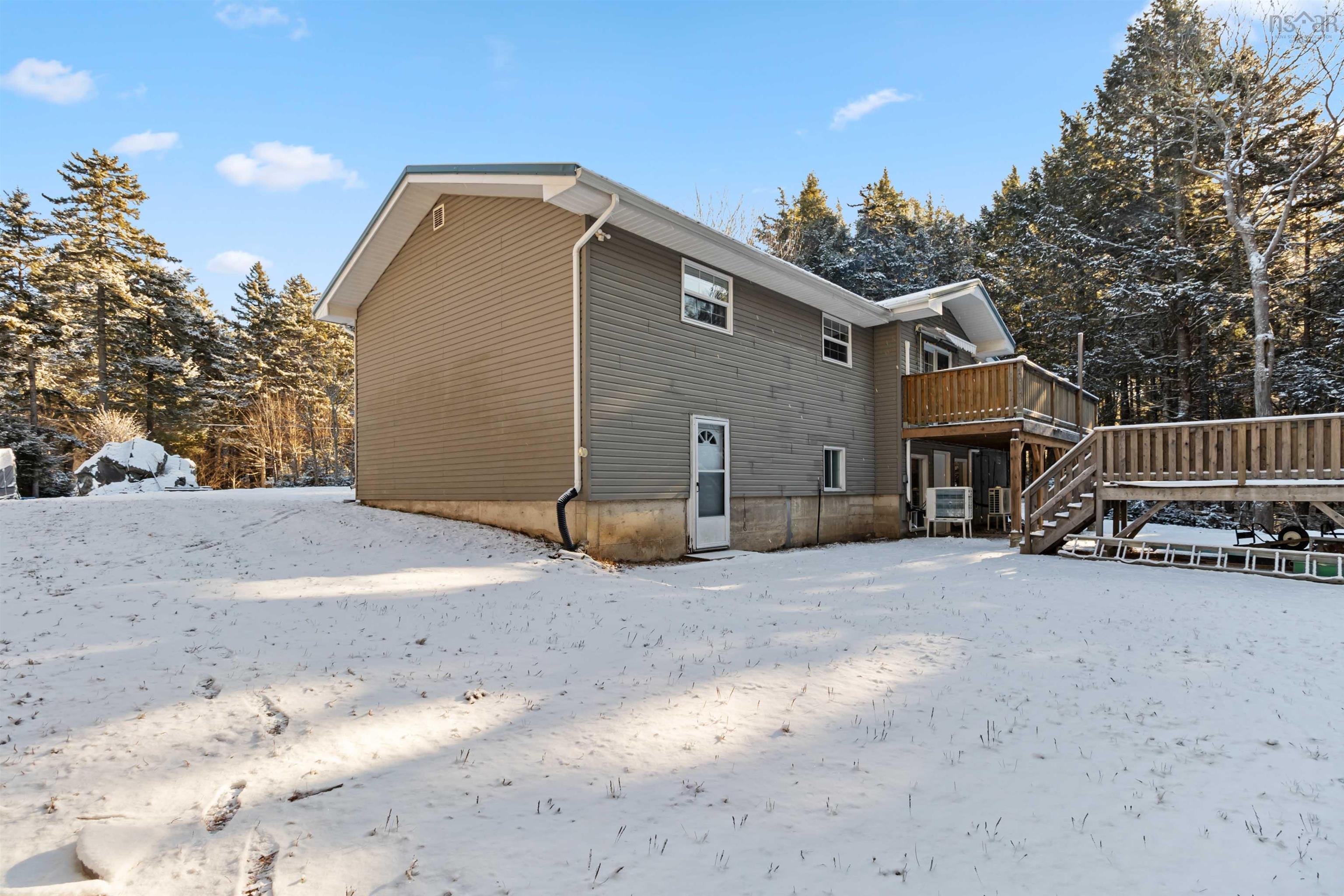 $375,000.00: 32 Bridle Path, Labelle