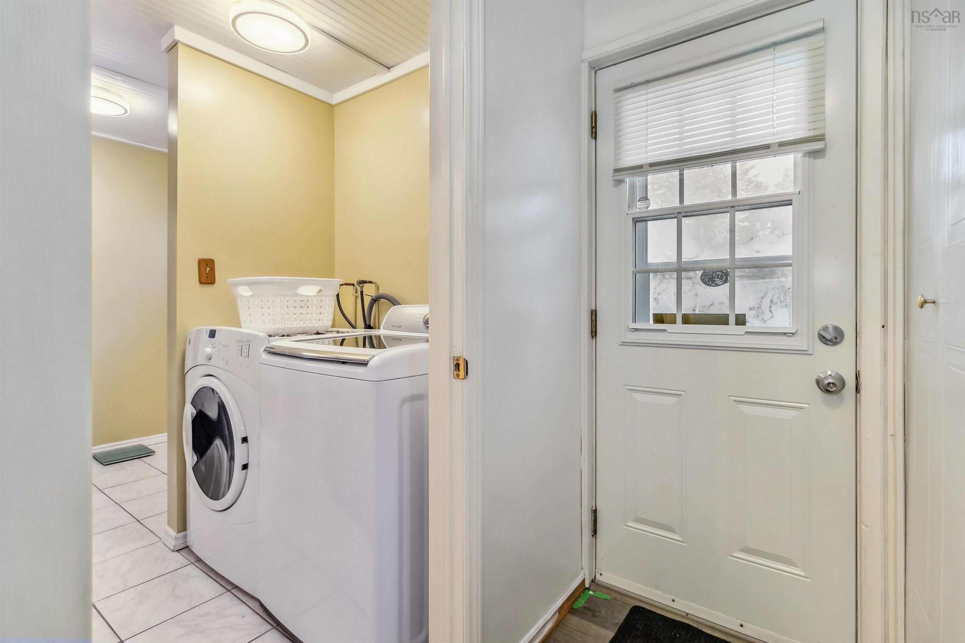 $375,000.00: 32 Bridle Path, Labelle