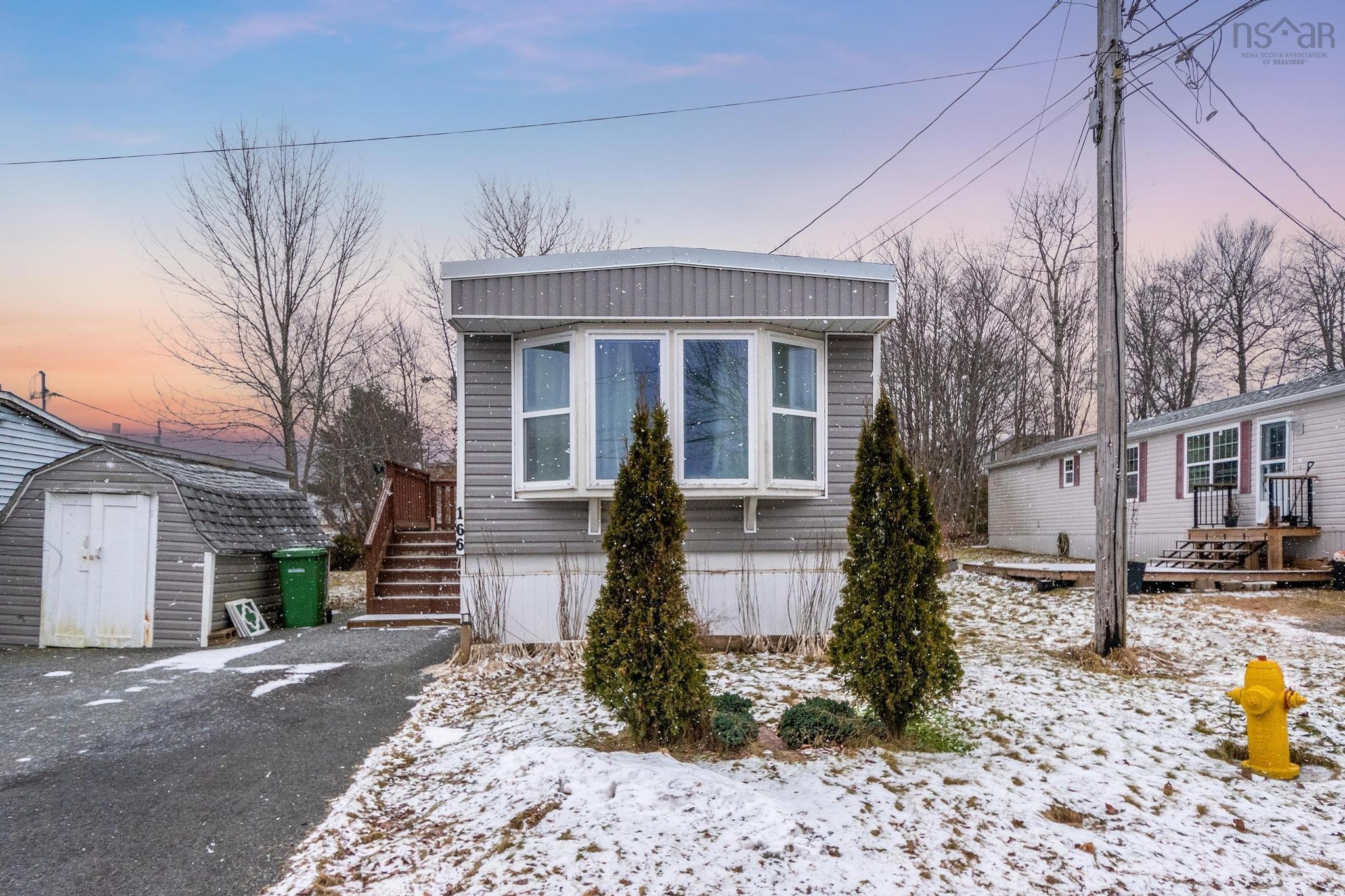 166 Hilltop Drive, Lower Sackville, NS (MLS® 202501658)
