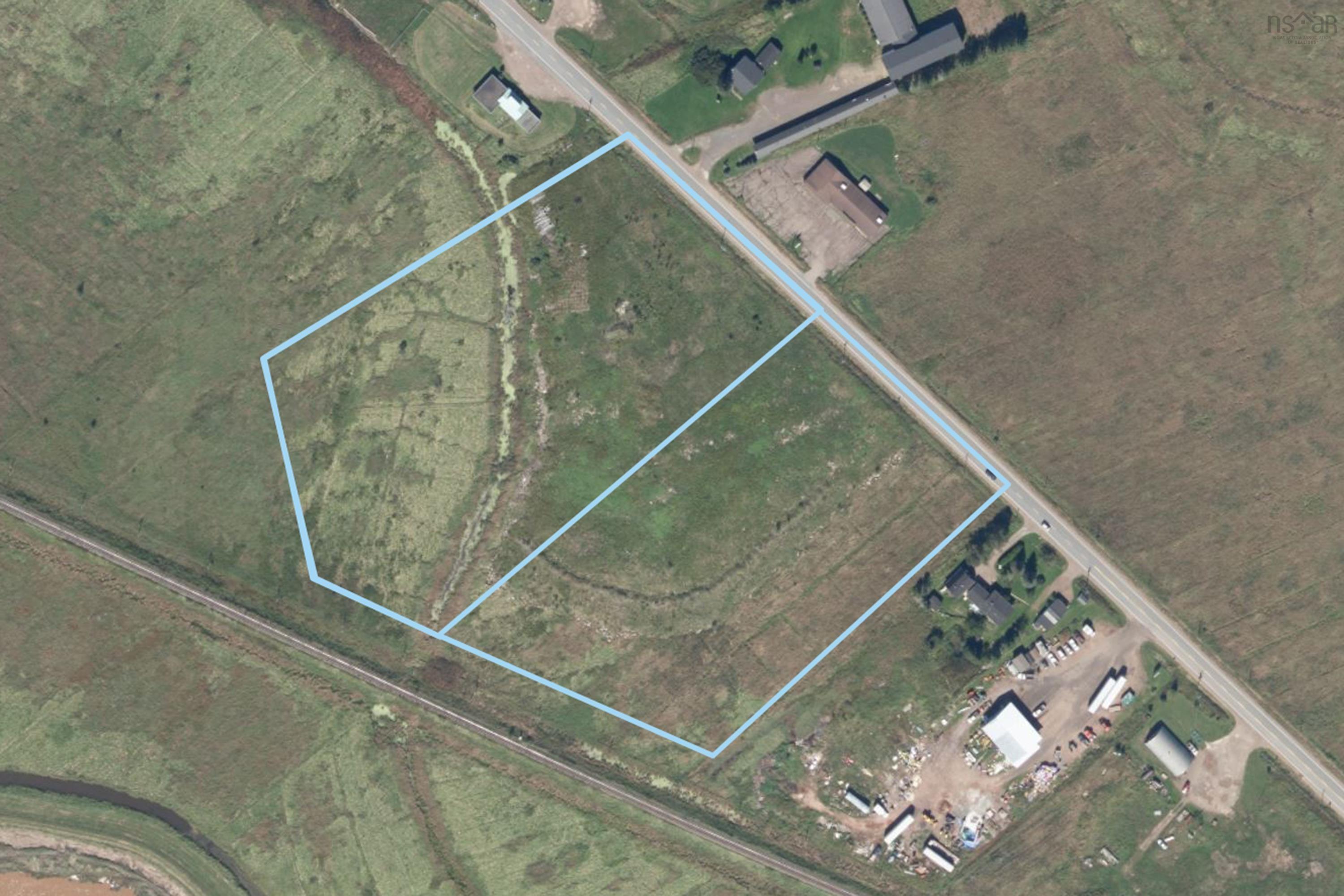 Highway 2, Fort Lawrence, NS (MLS 202501691)