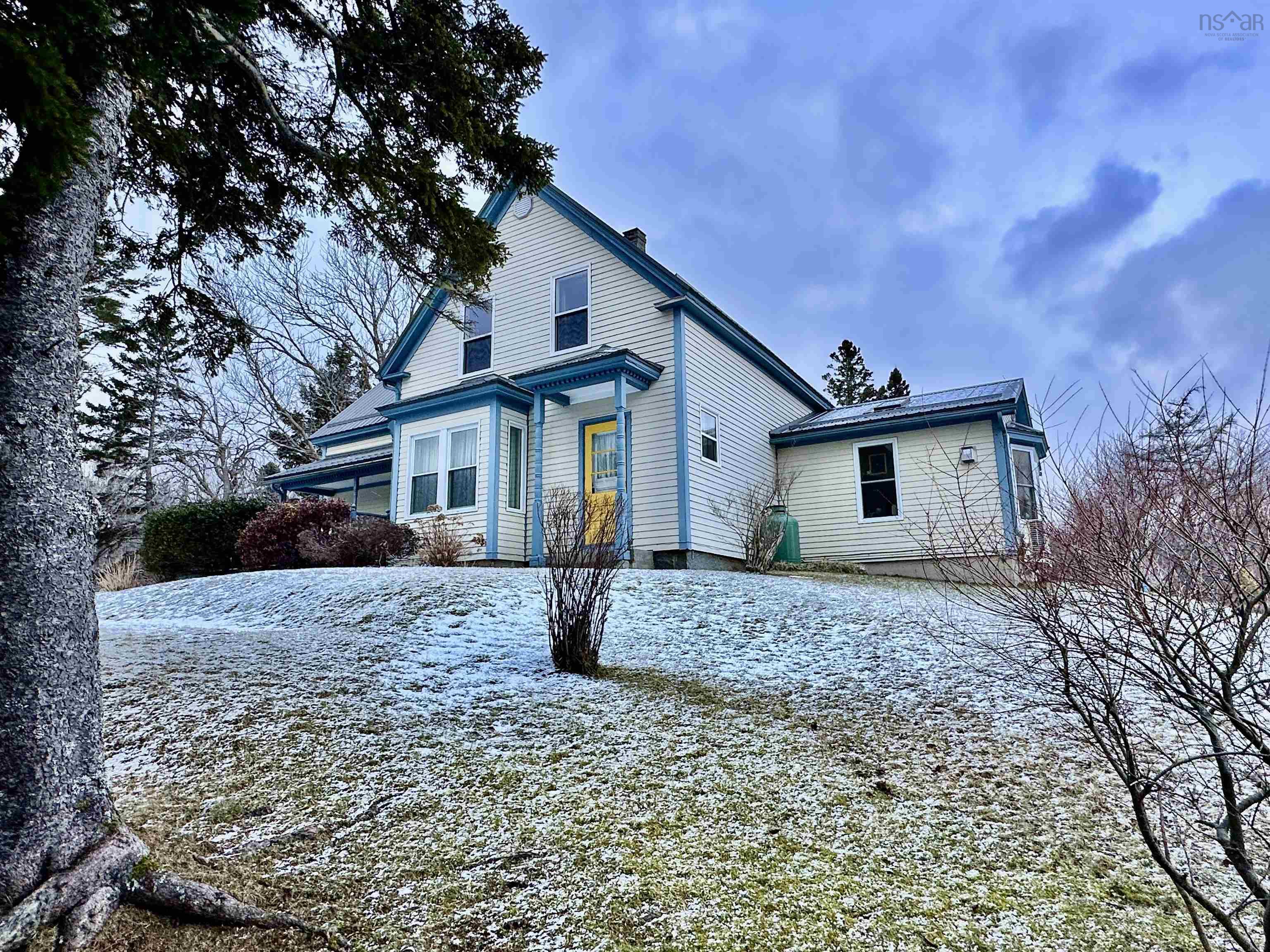 $425,000.00: 118 Beech Hill Road, Hunts Point