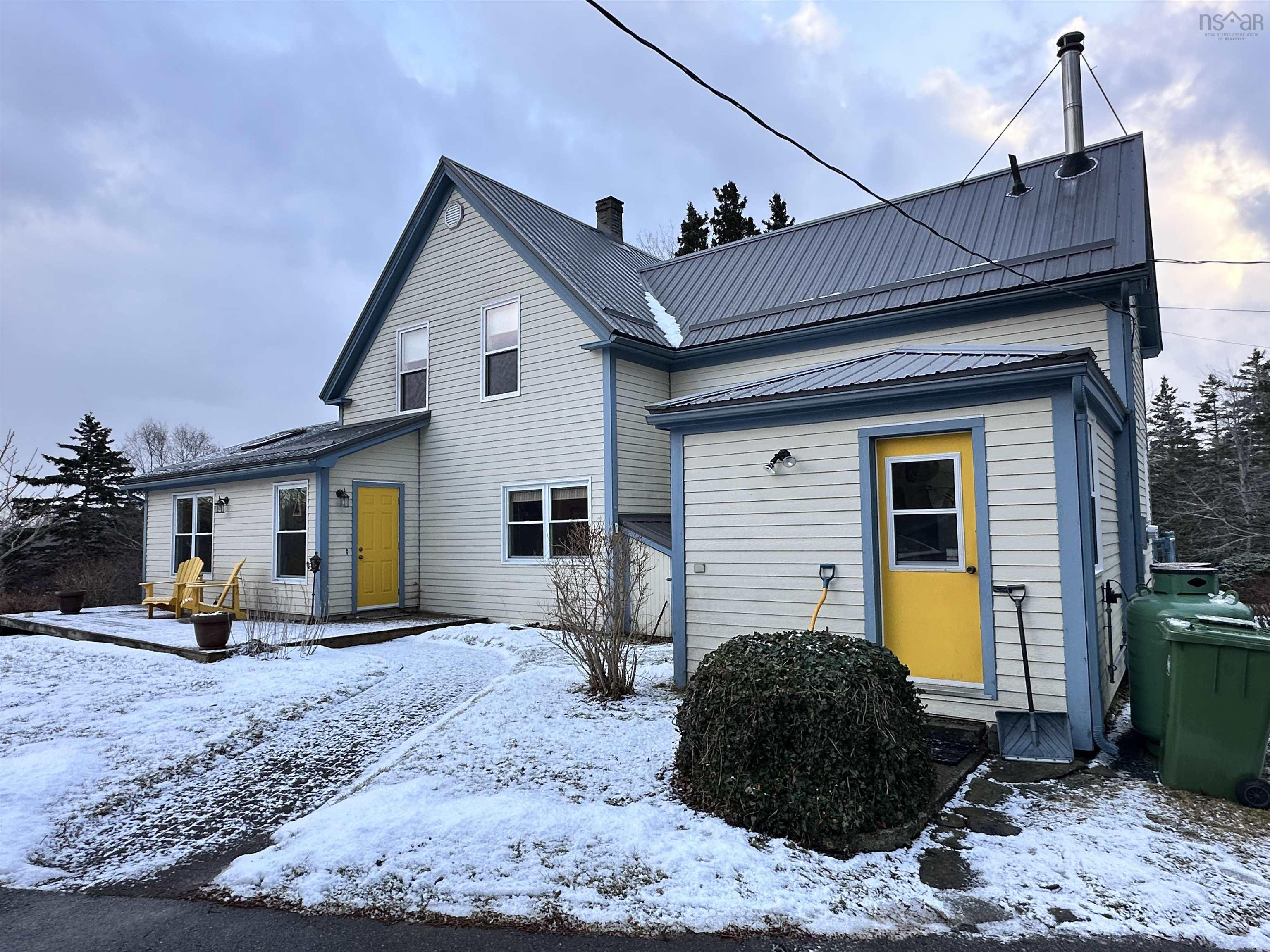$425,000.00: 118 Beech Hill Road, Hunts Point