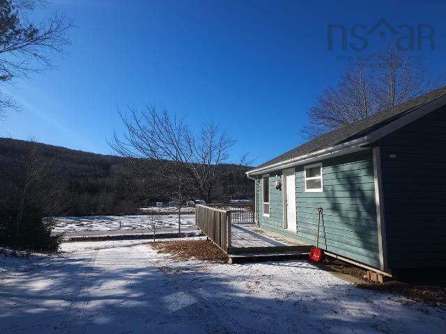 $195,000.00: 16816 NS-316, Bickerton West