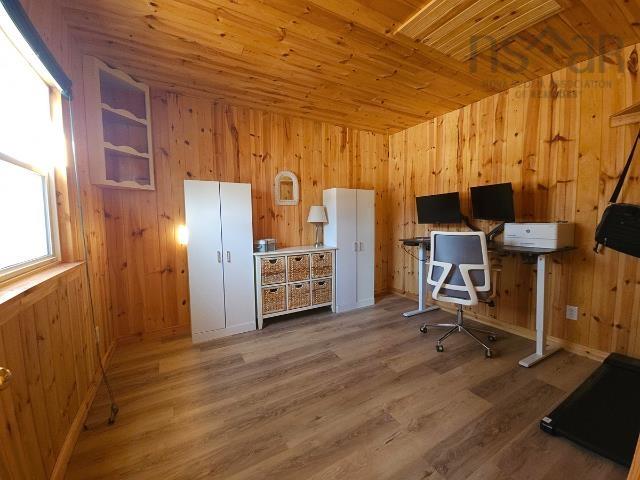 $195,000.00: 16816 NS-316, Bickerton West
