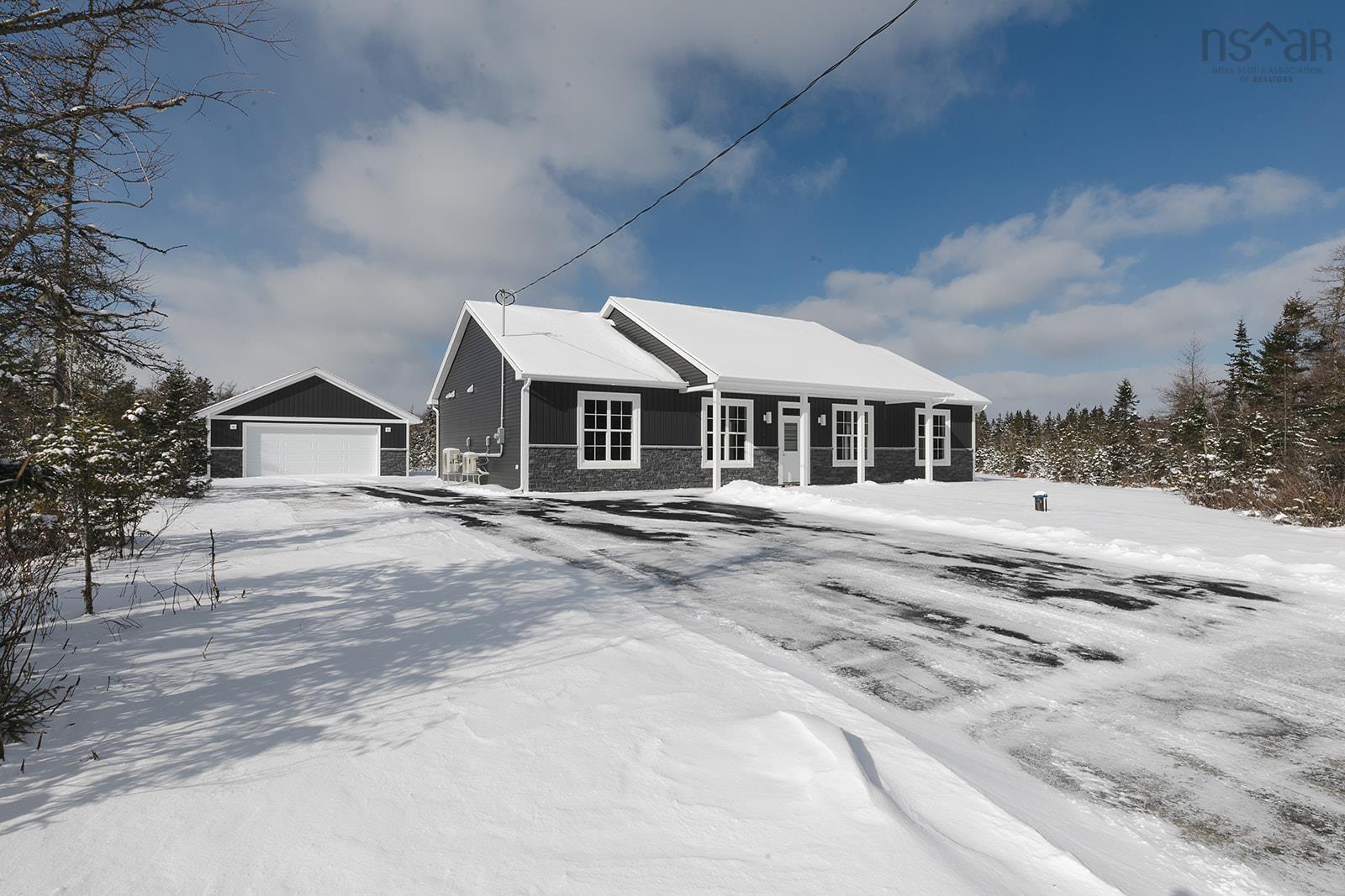 $739,000.00: 124 Diamond Lane, Middle Sackville