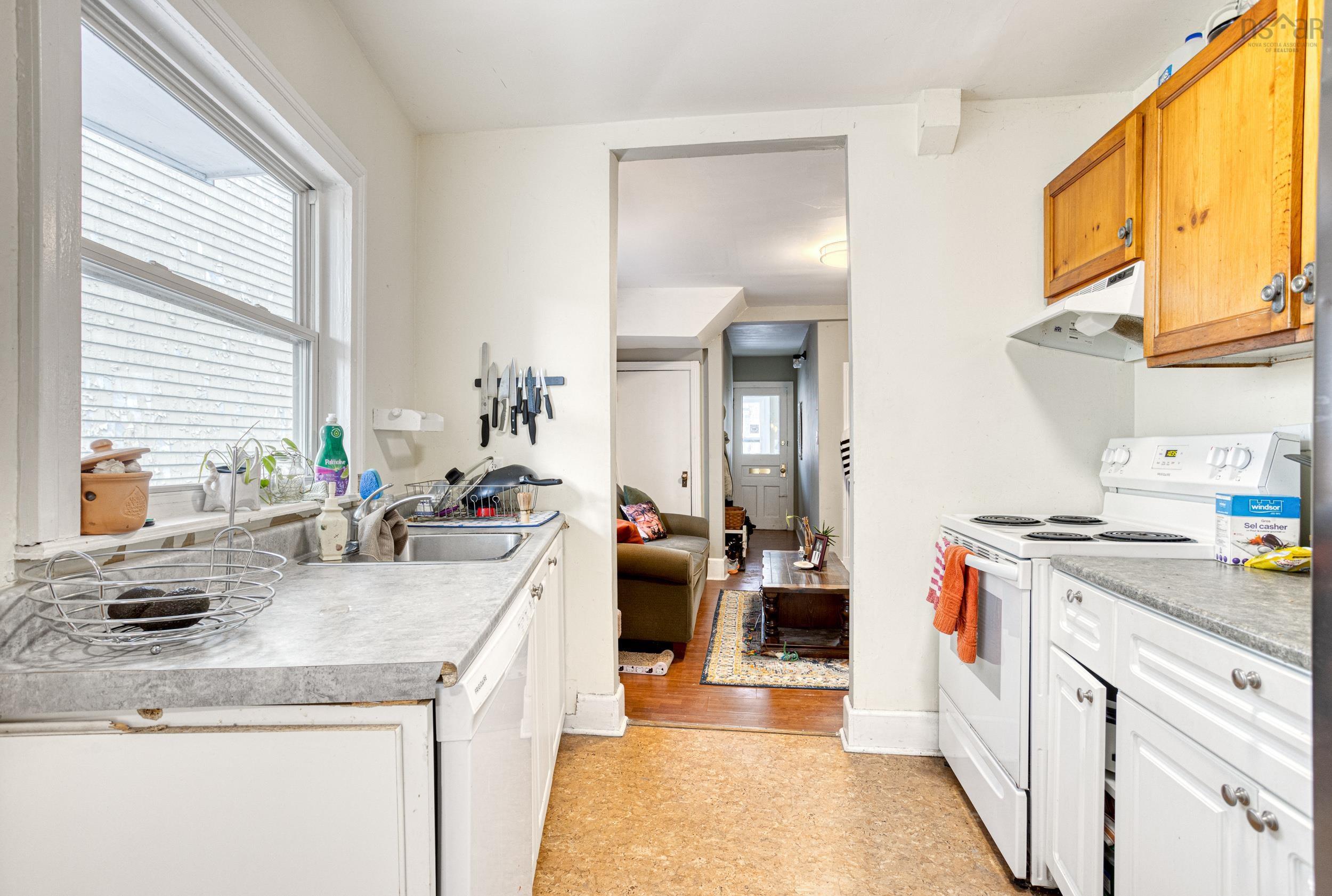 $774,900.00: 6310/6312 Allan Street, Halifax