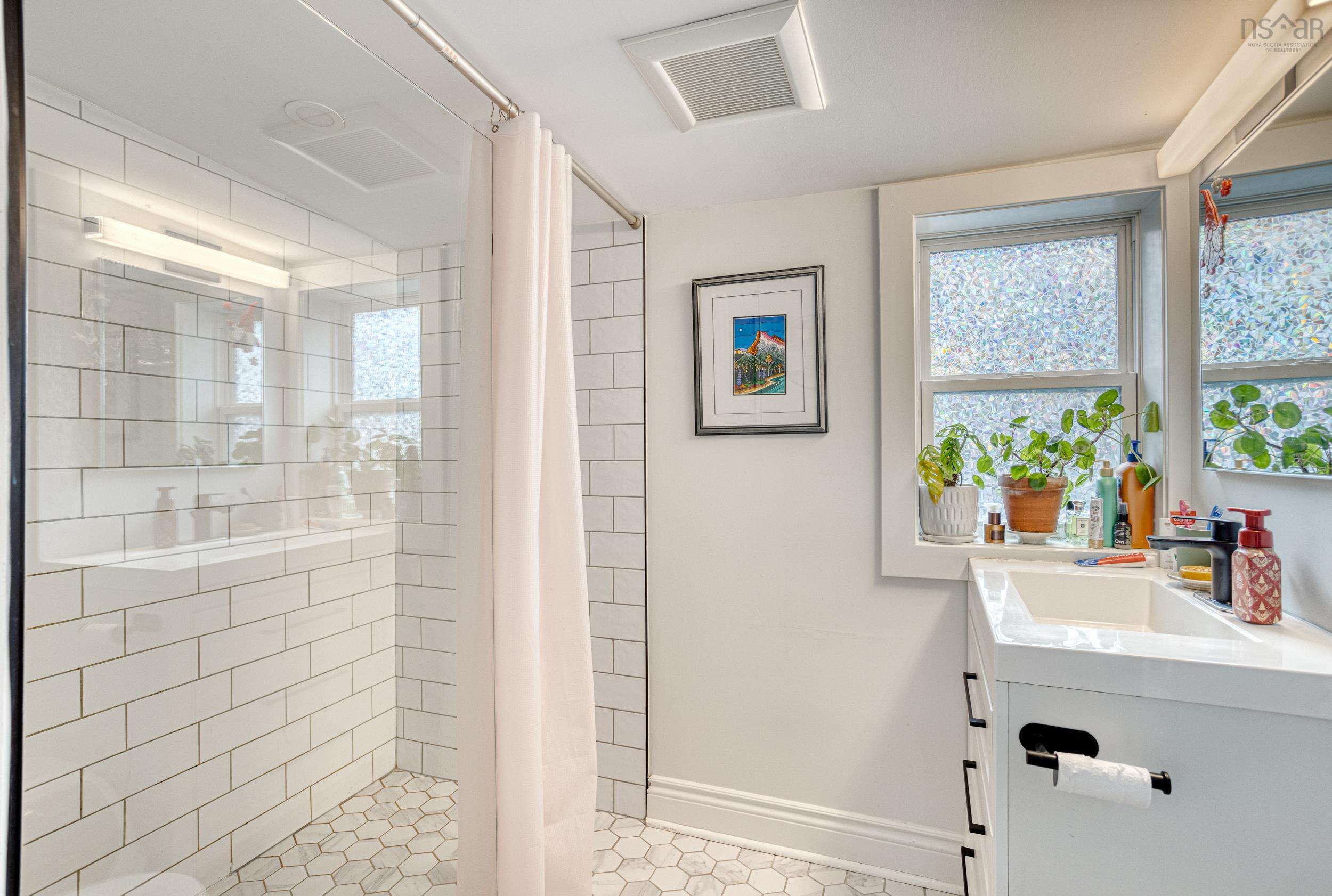 $774,900.00: 6310/6312 Allan Street, Halifax