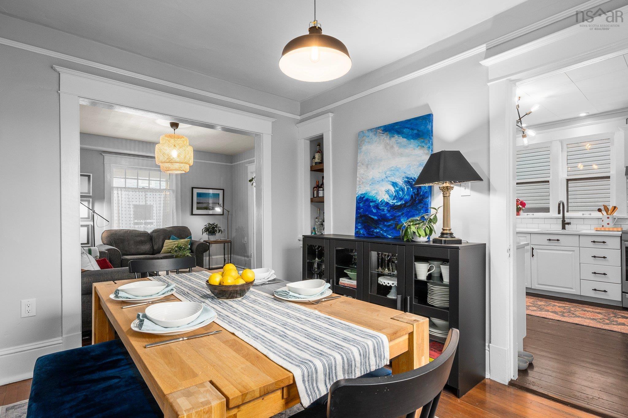 $625,000.00: 2732 Fern Lane, Halifax