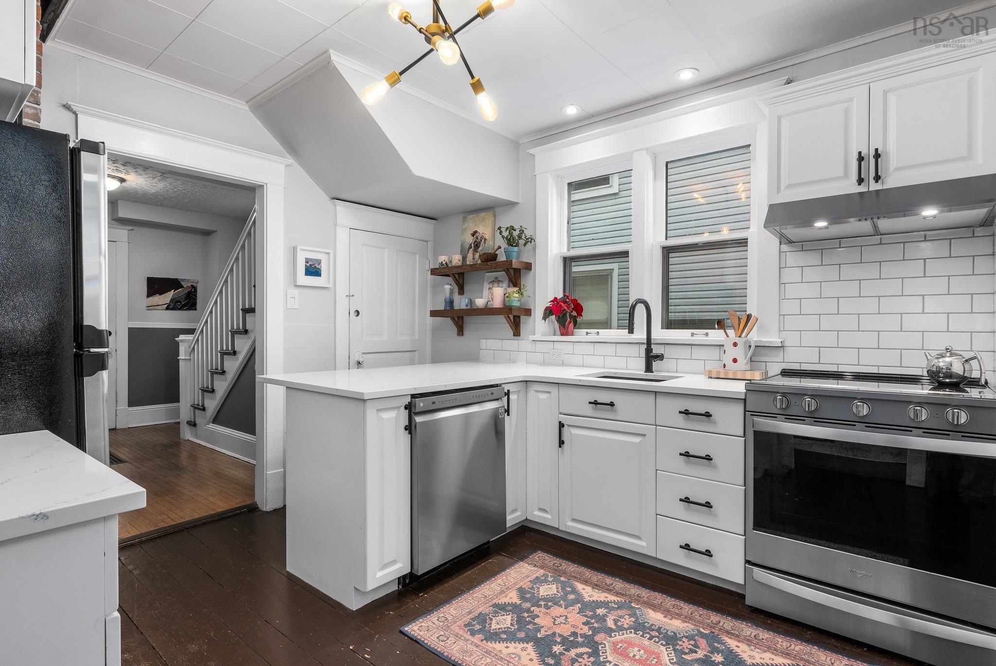 $625,000.00: 2732 Fern Lane, Halifax