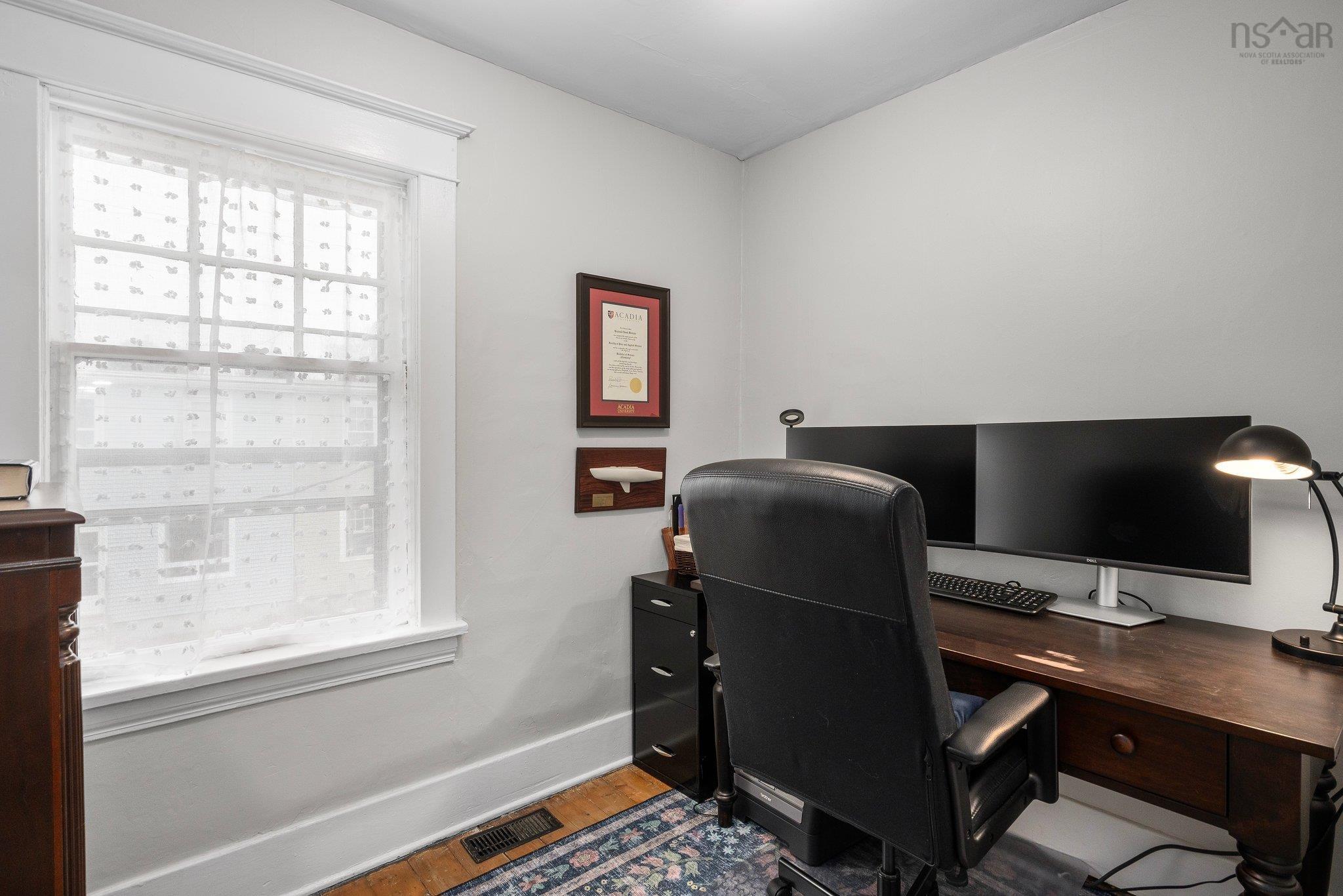 $625,000.00: 2732 Fern Lane, Halifax