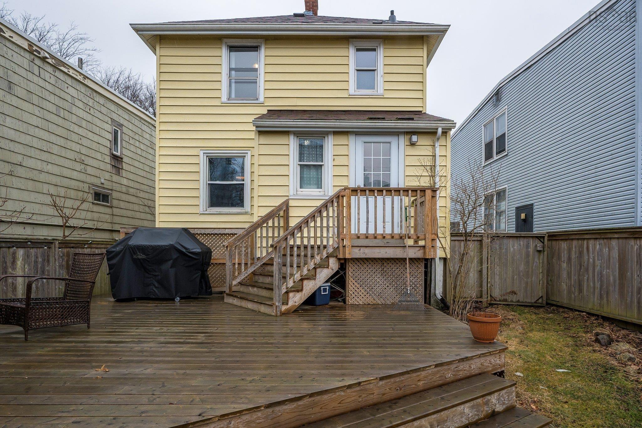 $625,000.00: 2732 Fern Lane, Halifax