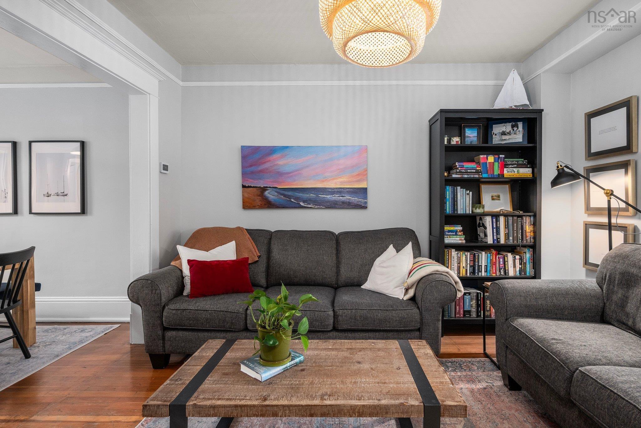$625,000.00: 2732 Fern Lane, Halifax