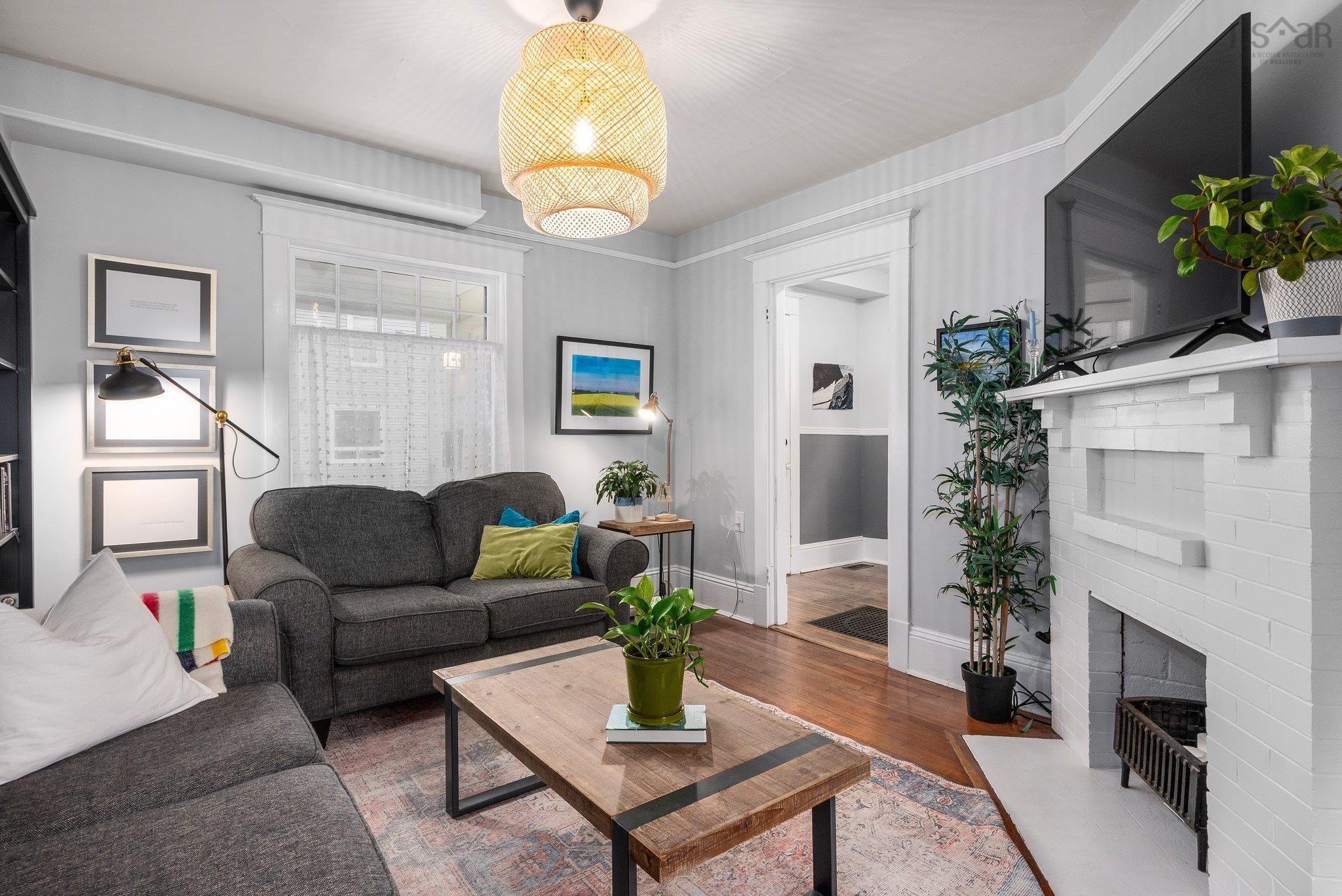 $625,000.00: 2732 Fern Lane, Halifax