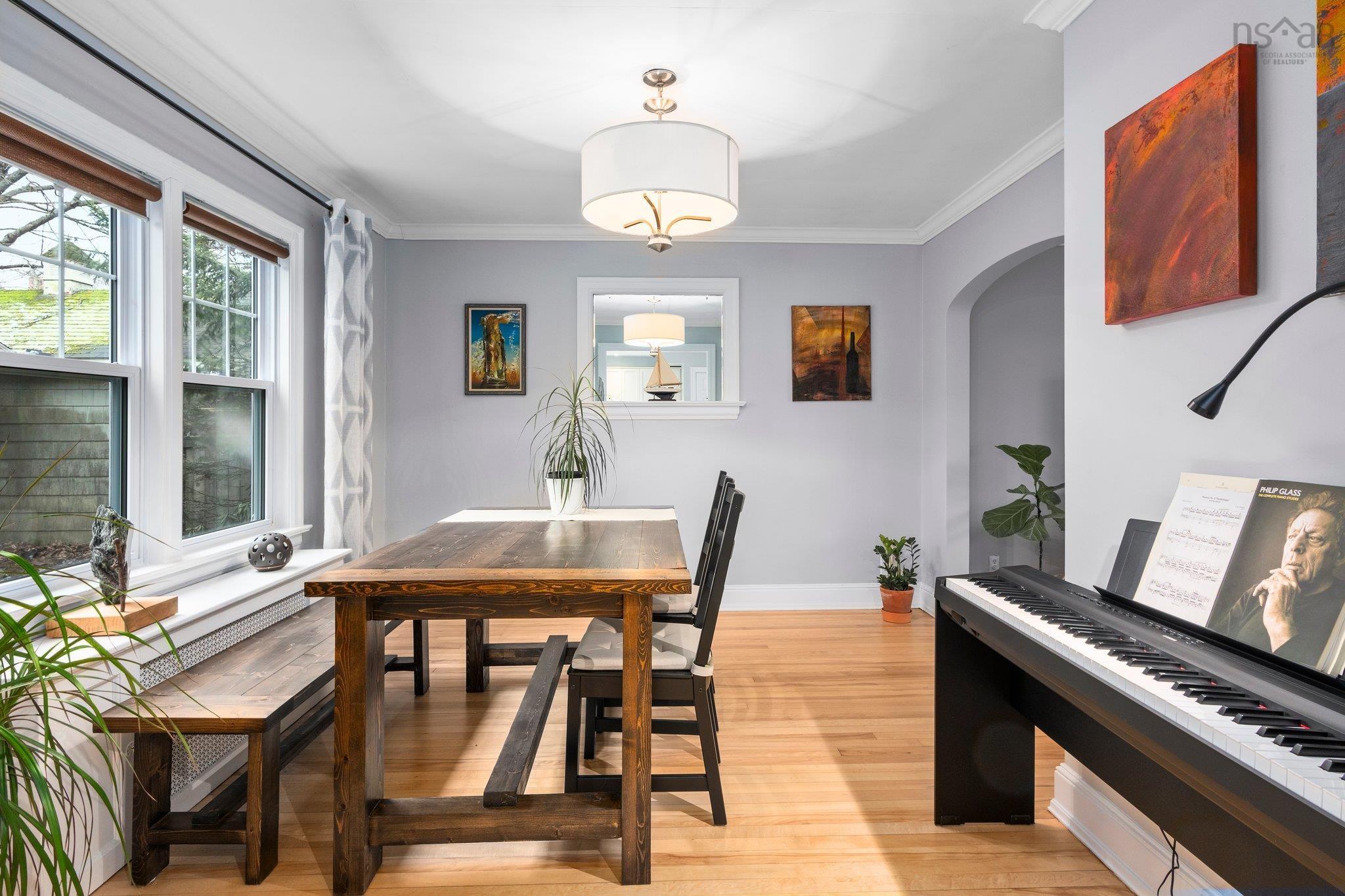 $849,900.00: 2555 Connaught Avenue, Halifax