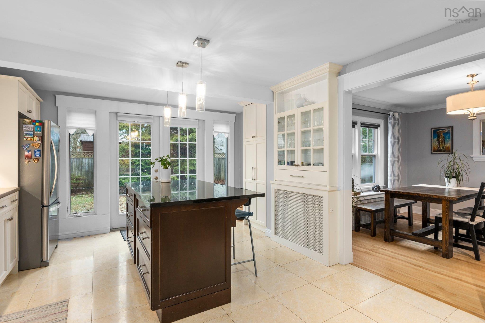 $849,900.00: 2555 Connaught Avenue, Halifax