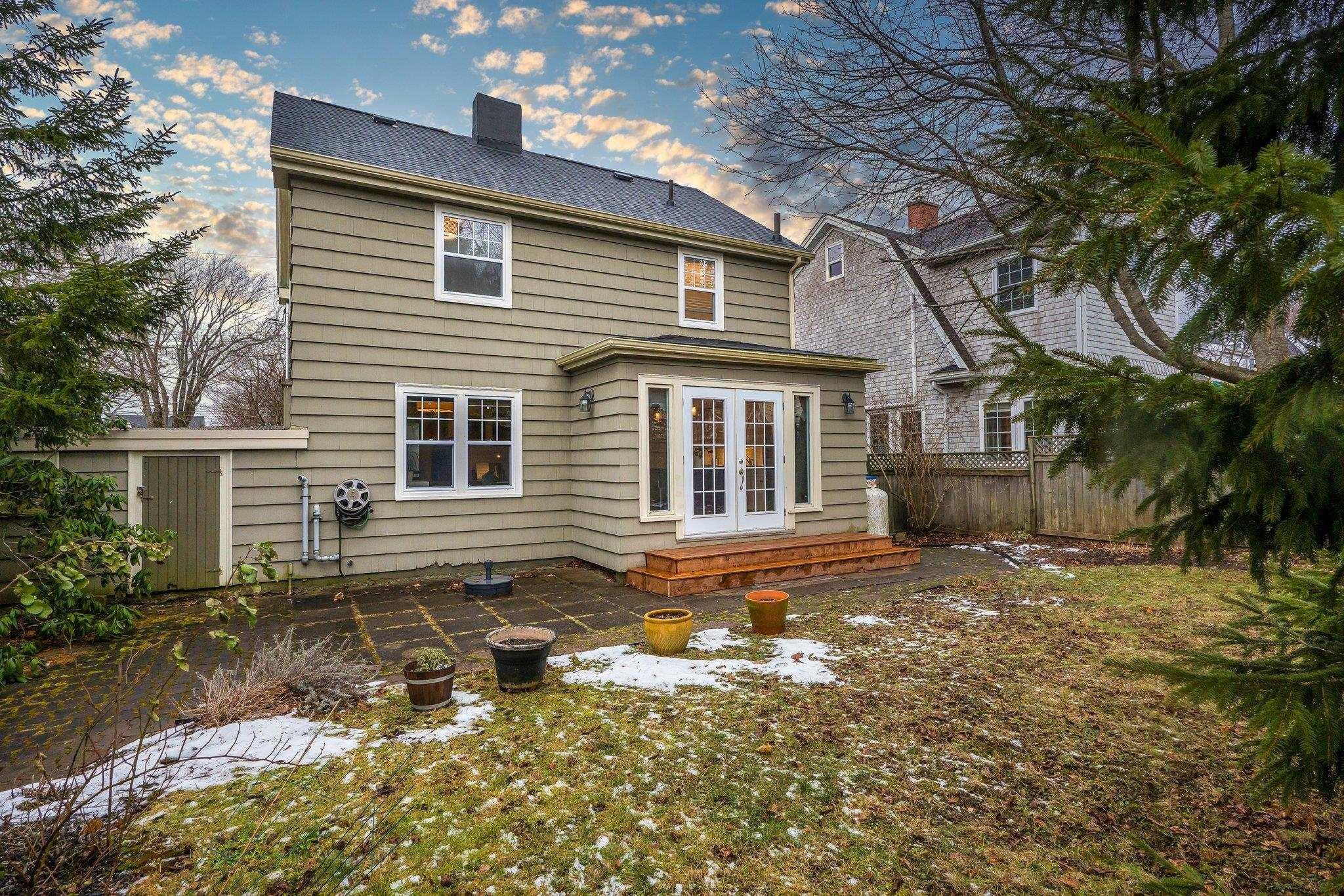 $849,900.00: 2555 Connaught Avenue, Halifax
