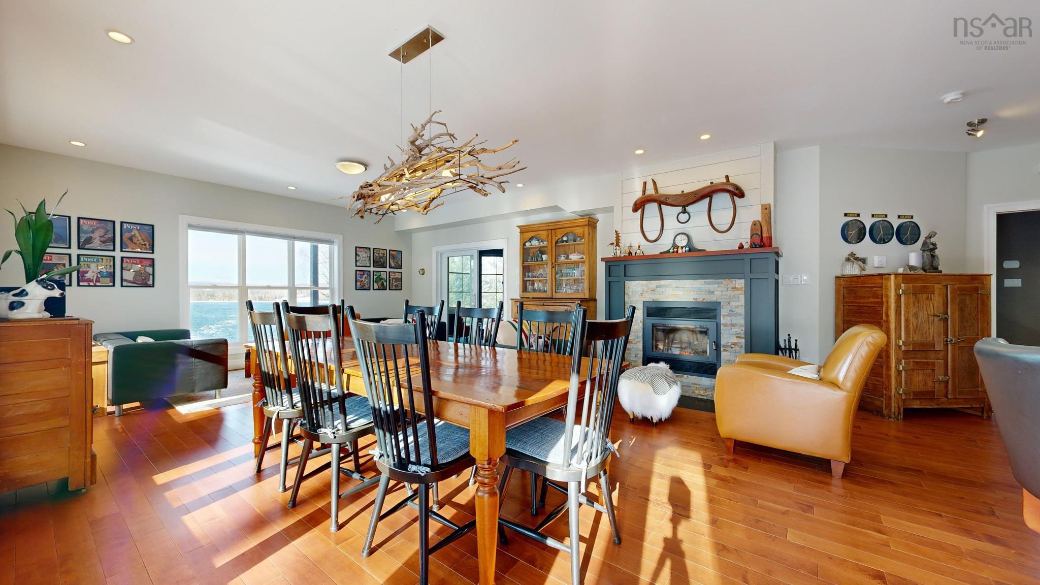 $1,250,000.00: 2248 North Riverside Road, Boylston