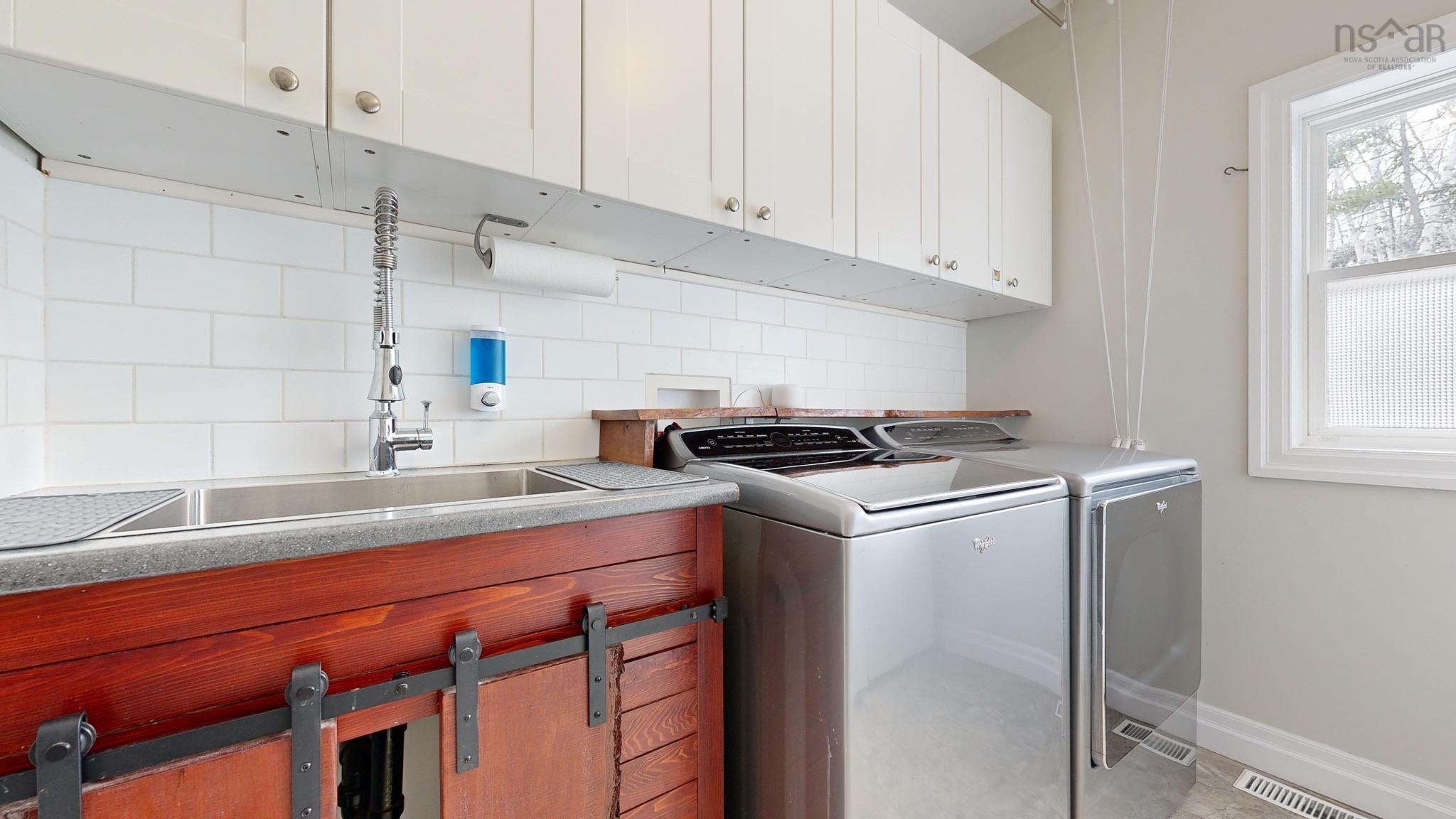 $1,250,000.00: 2248 North Riverside Road, Boylston