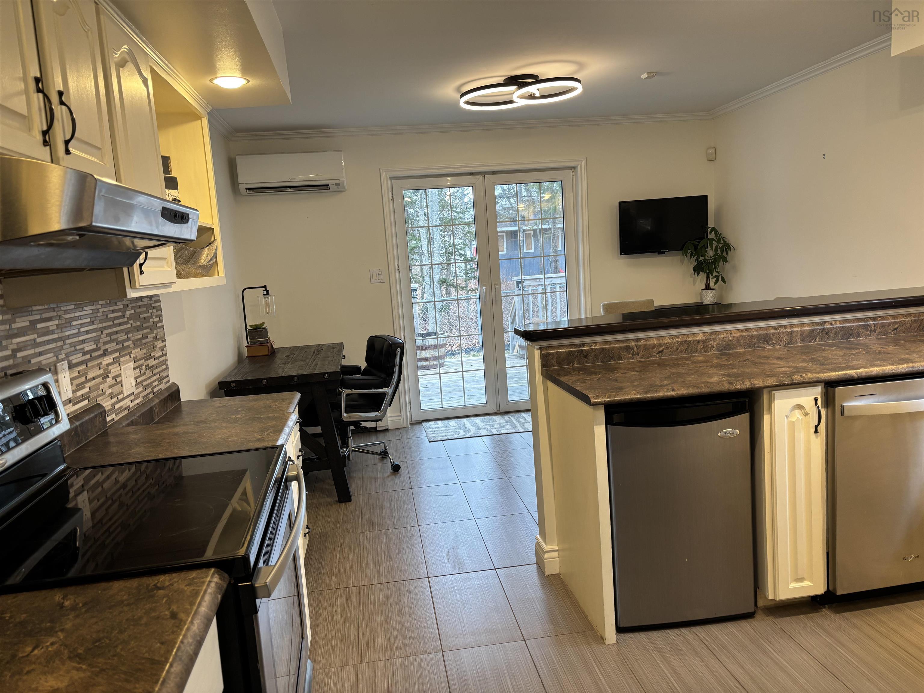 $399,900.00: 11 Miles Avenue, North Sydney