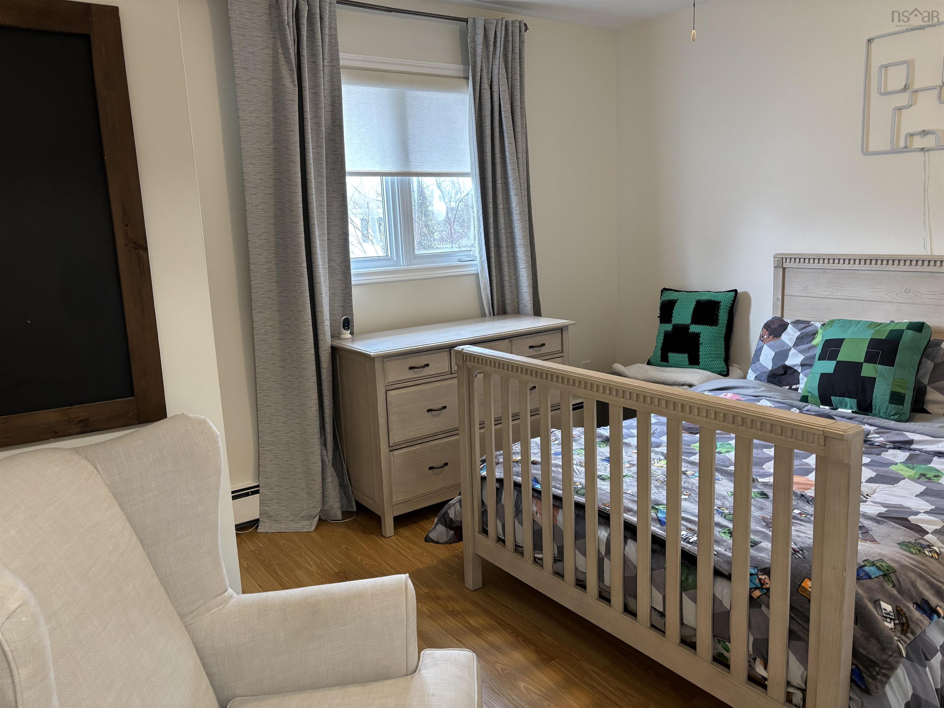 $399,900.00: 11 Miles Avenue, North Sydney
