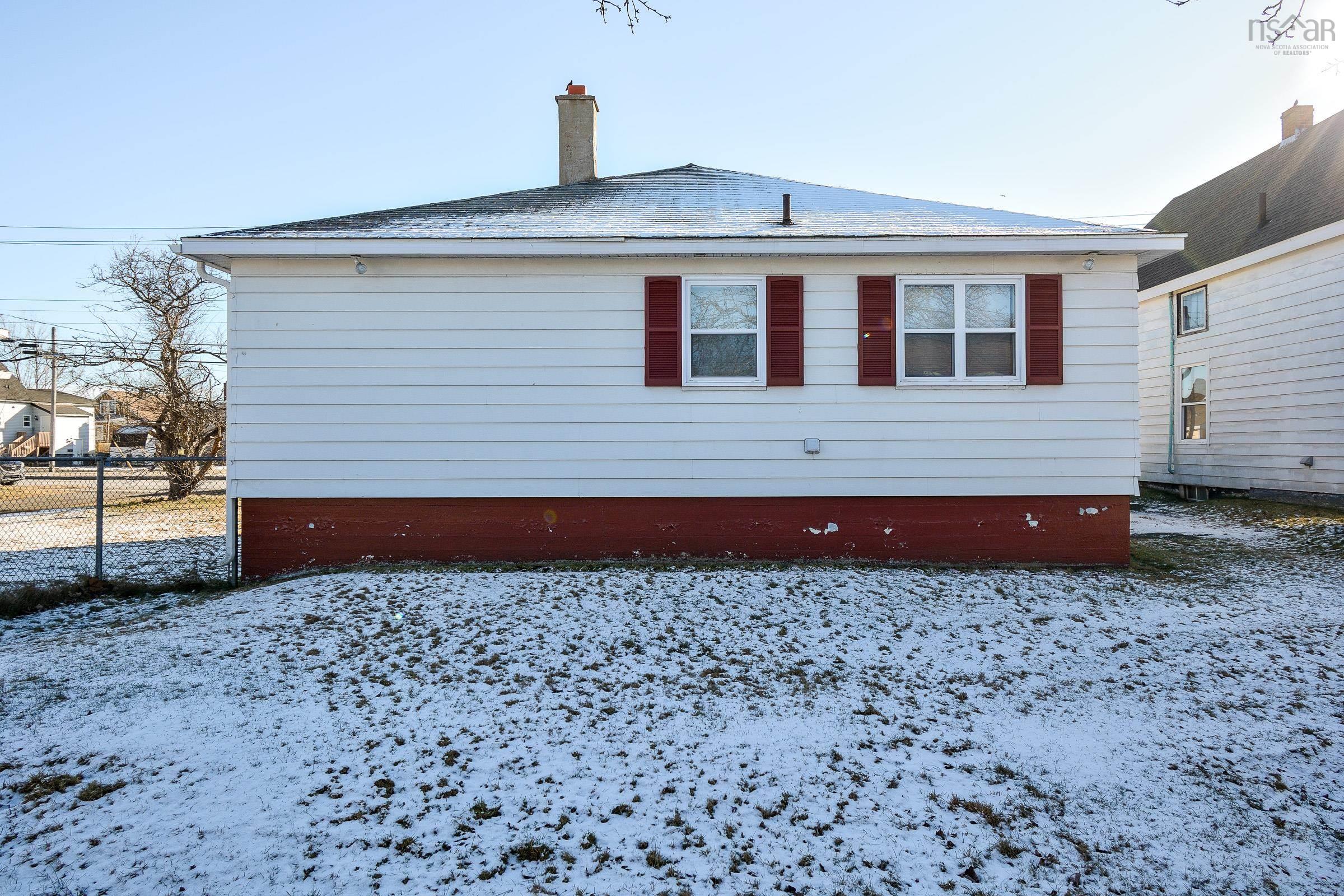 $189,900.00: 193 Henry Street, Whitney Pier