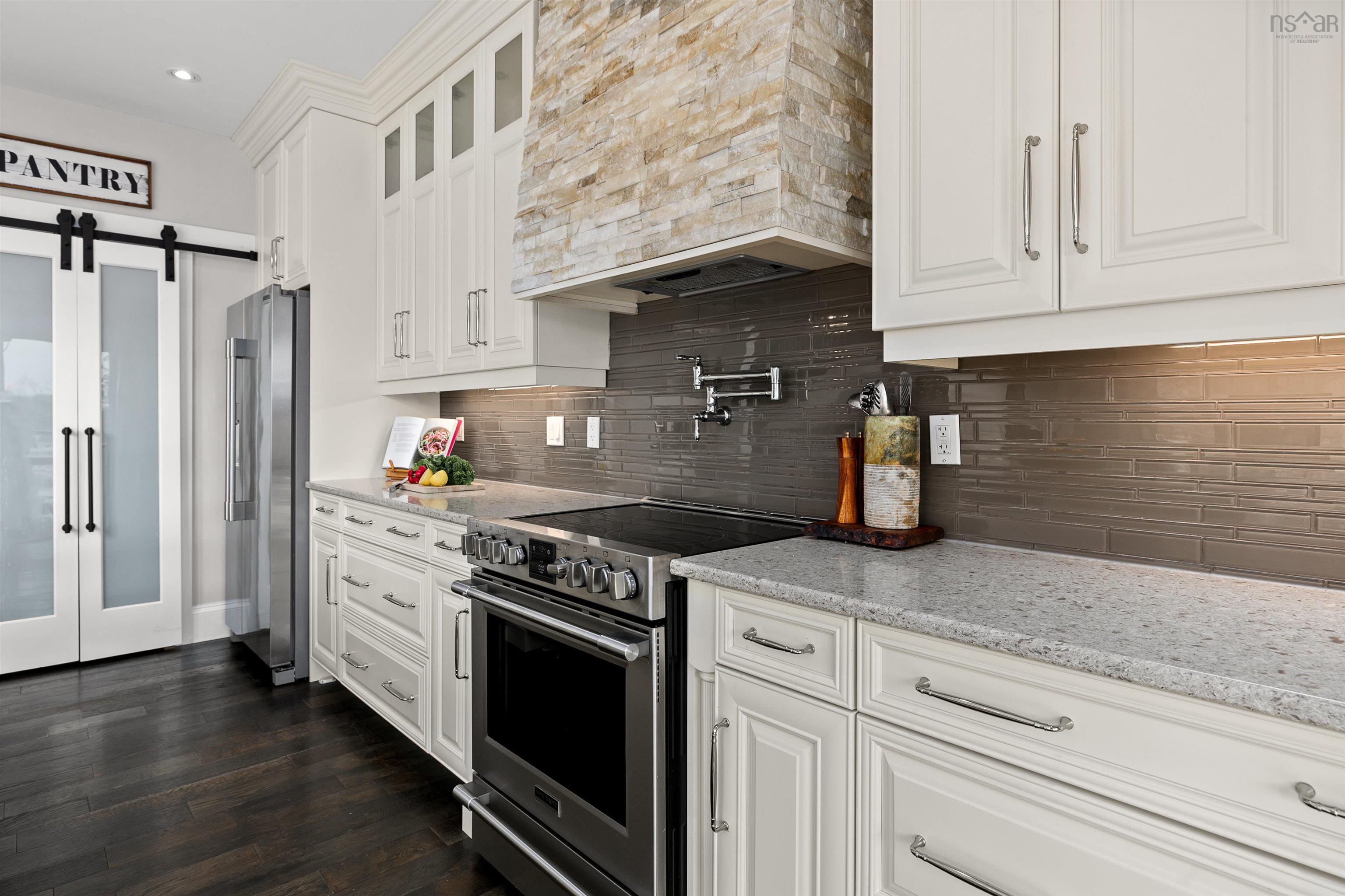 $1,999,900.00: 225 Paula Drive, Hammonds Plains
