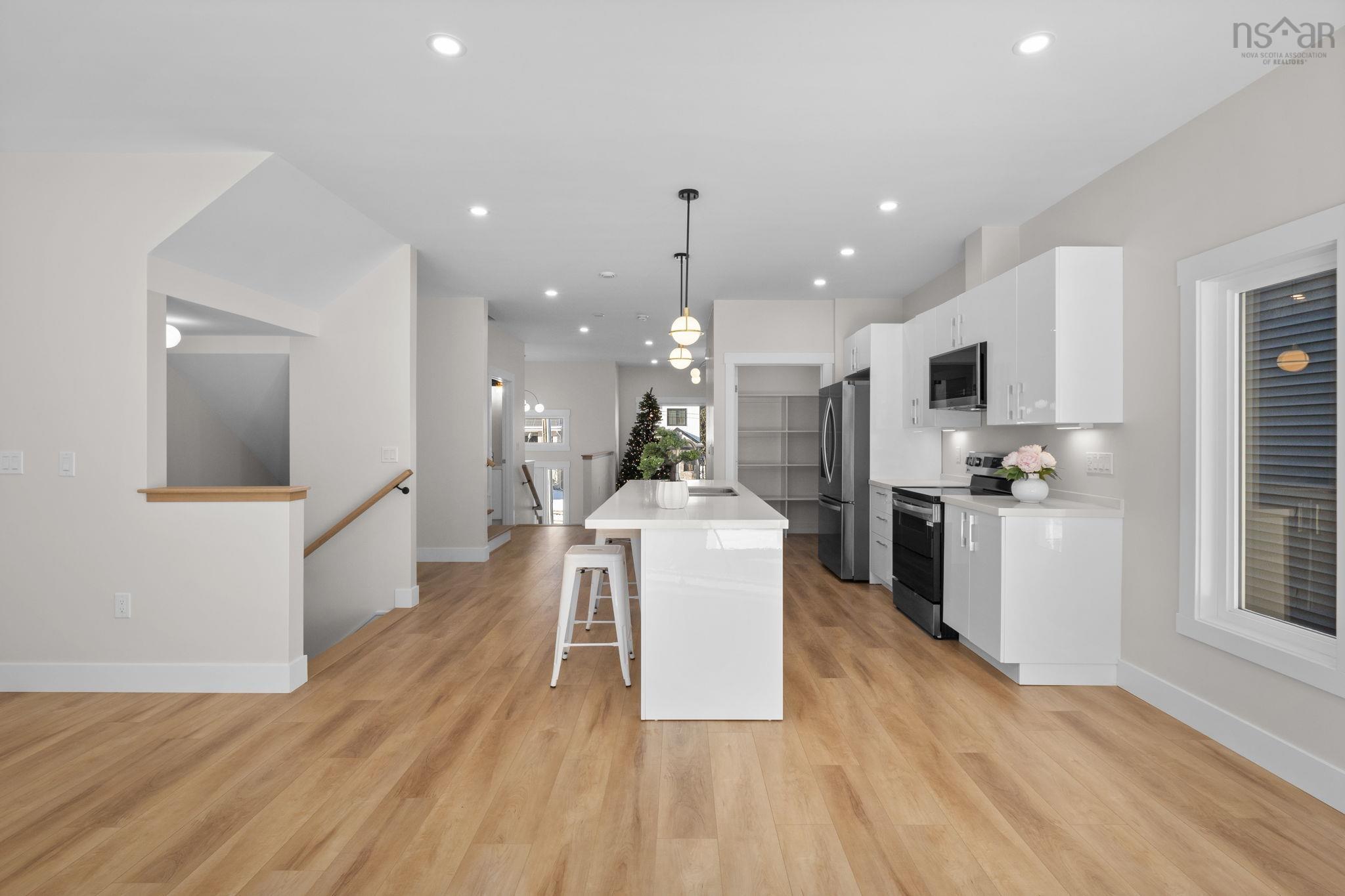 18 70 Pearlgarden Close, Dartmouth, NS (MLS 202501931)