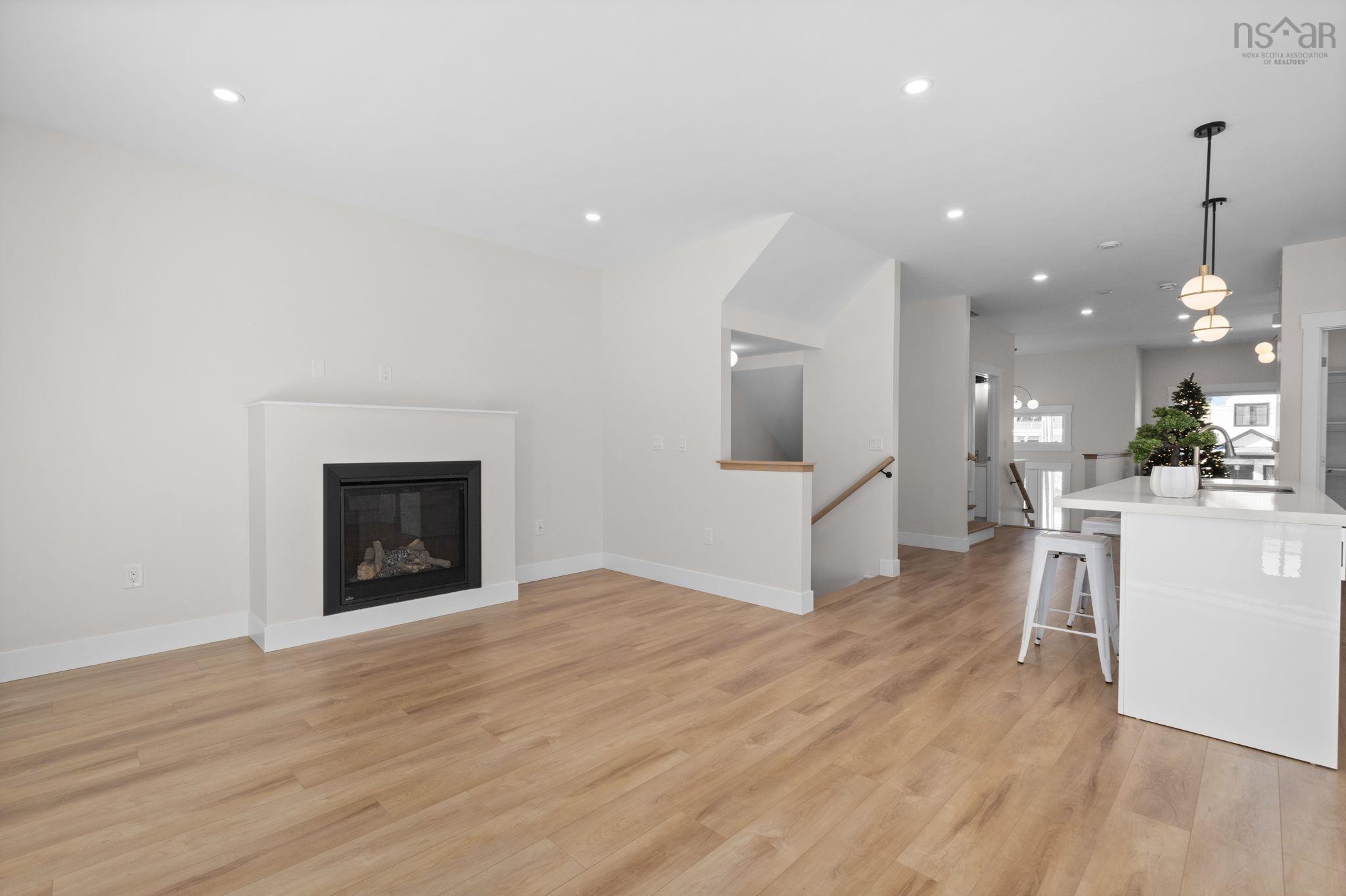 18 70 Pearlgarden Close, Dartmouth, NS (MLS 202501931)