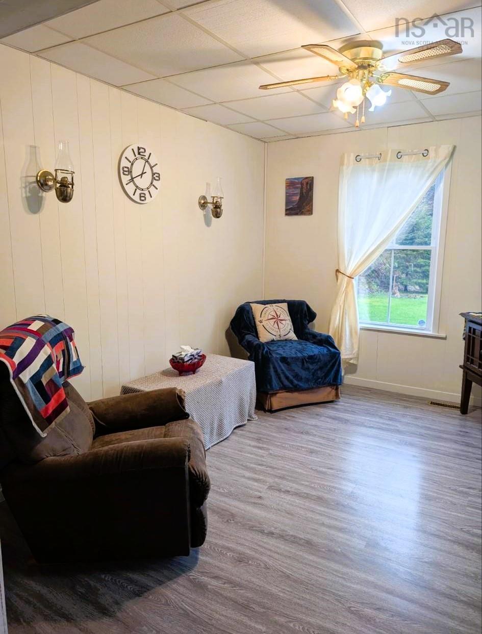 $160,000.00: 8505 Hwy#209 Highway, Port Greville