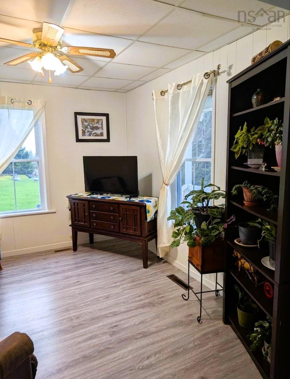 $160,000.00: 8505 Hwy#209 Highway, Port Greville