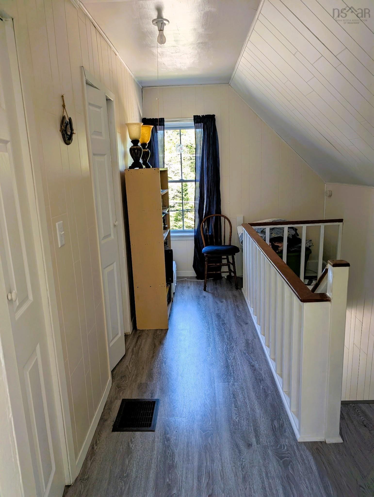 $160,000.00: 8505 Hwy#209 Highway, Port Greville