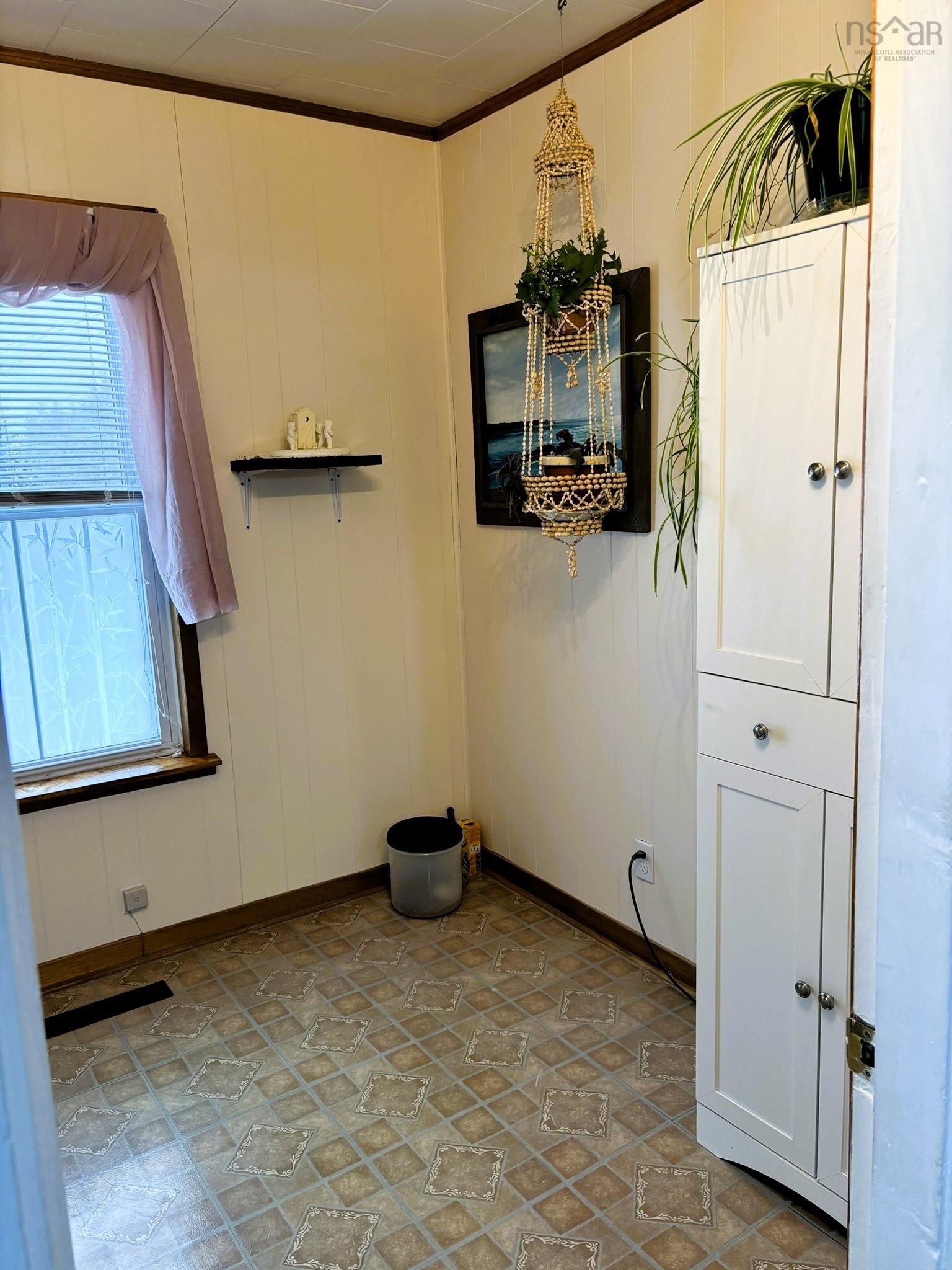 $160,000.00: 8505 Hwy#209 Highway, Port Greville