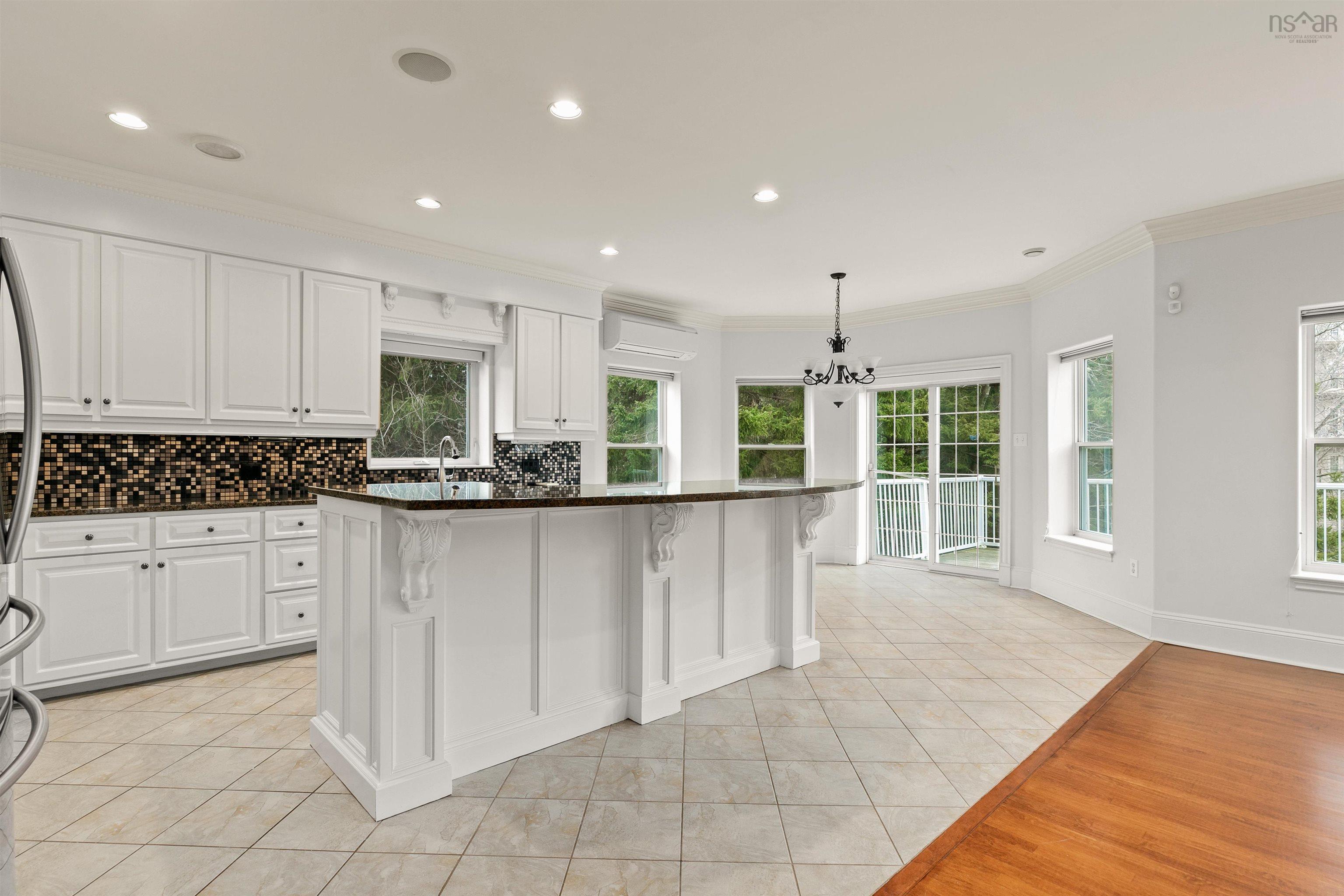 $1,688,000.00: 36 Glen Eagle Way, Halifax