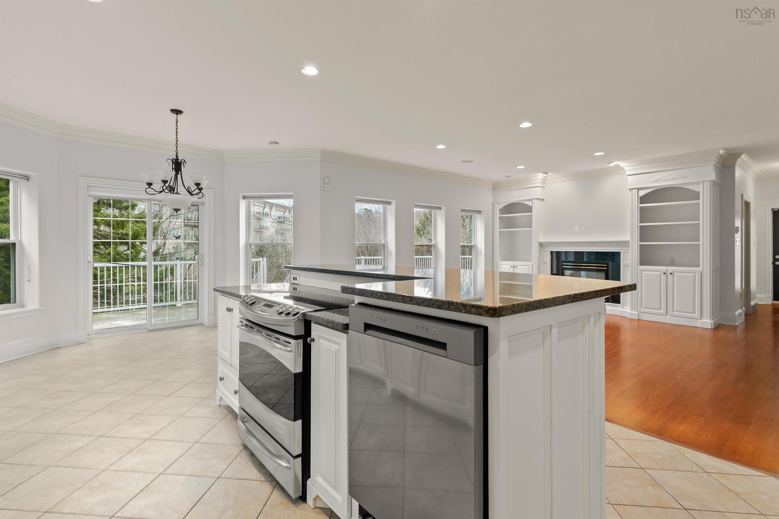 $1,688,000.00: 36 Glen Eagle Way, Halifax