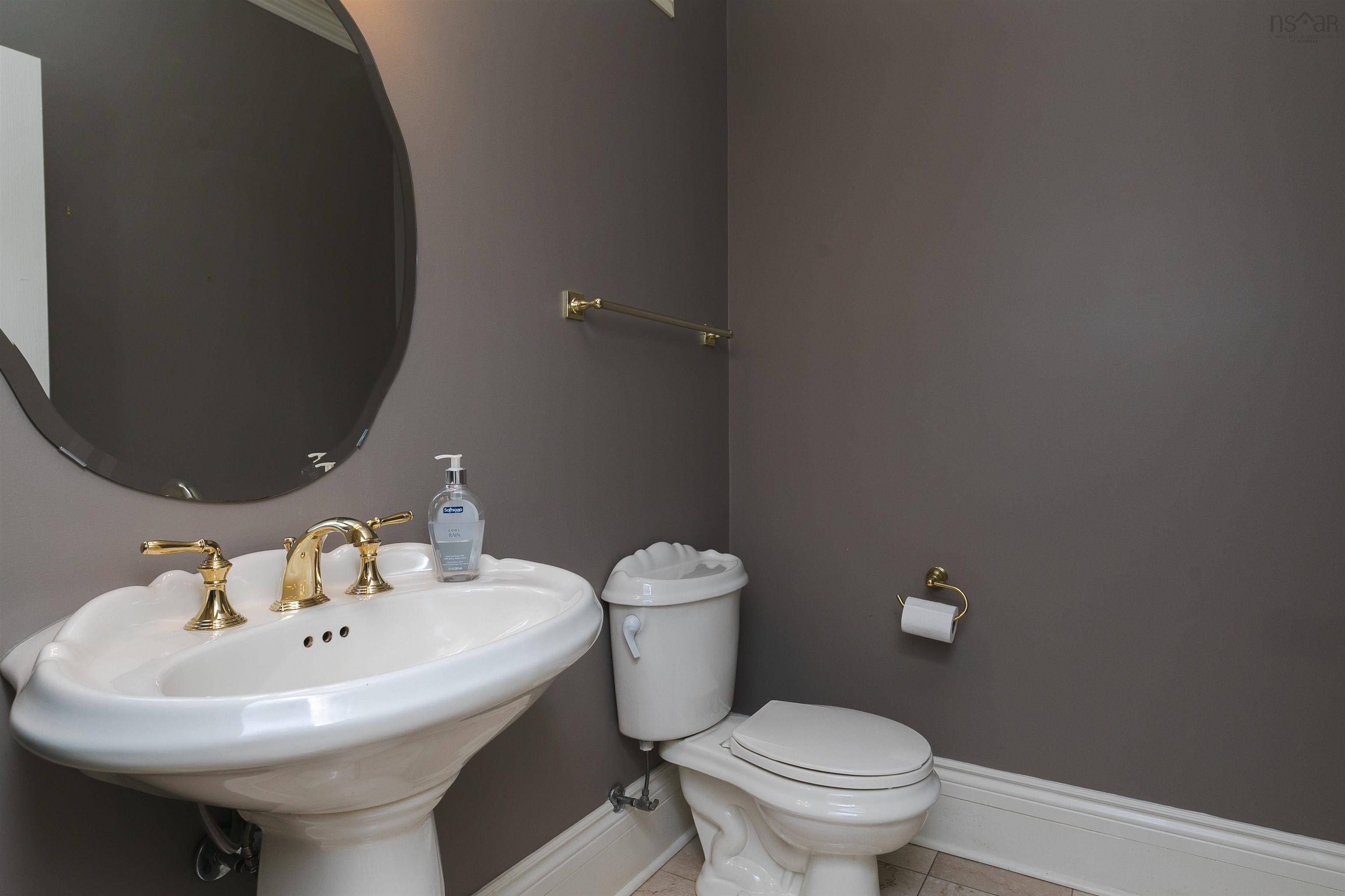 $1,688,000.00: 36 Glen Eagle Way, Halifax